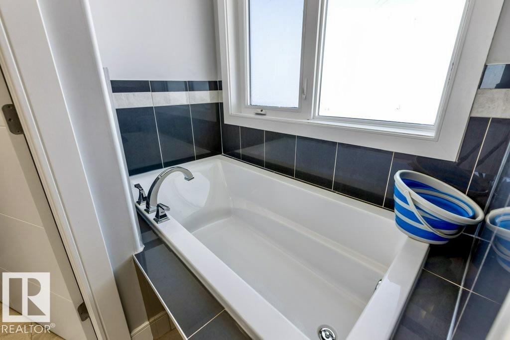 Photo 32 at 4452 6 Street NW, Maple Crest, Edmonton