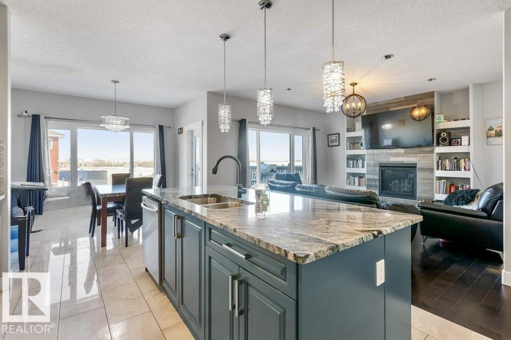 Photo 10 at 4452 6 Street NW, Maple Crest, Edmonton