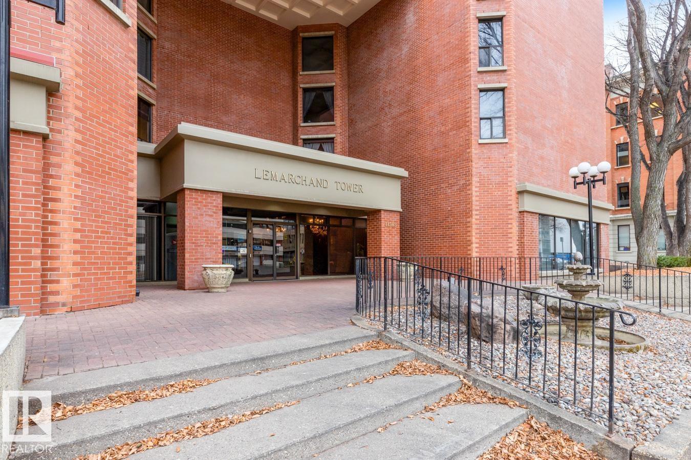 11503 100 Avenue NW, Wîhkwêntôwin, Edmonton 2