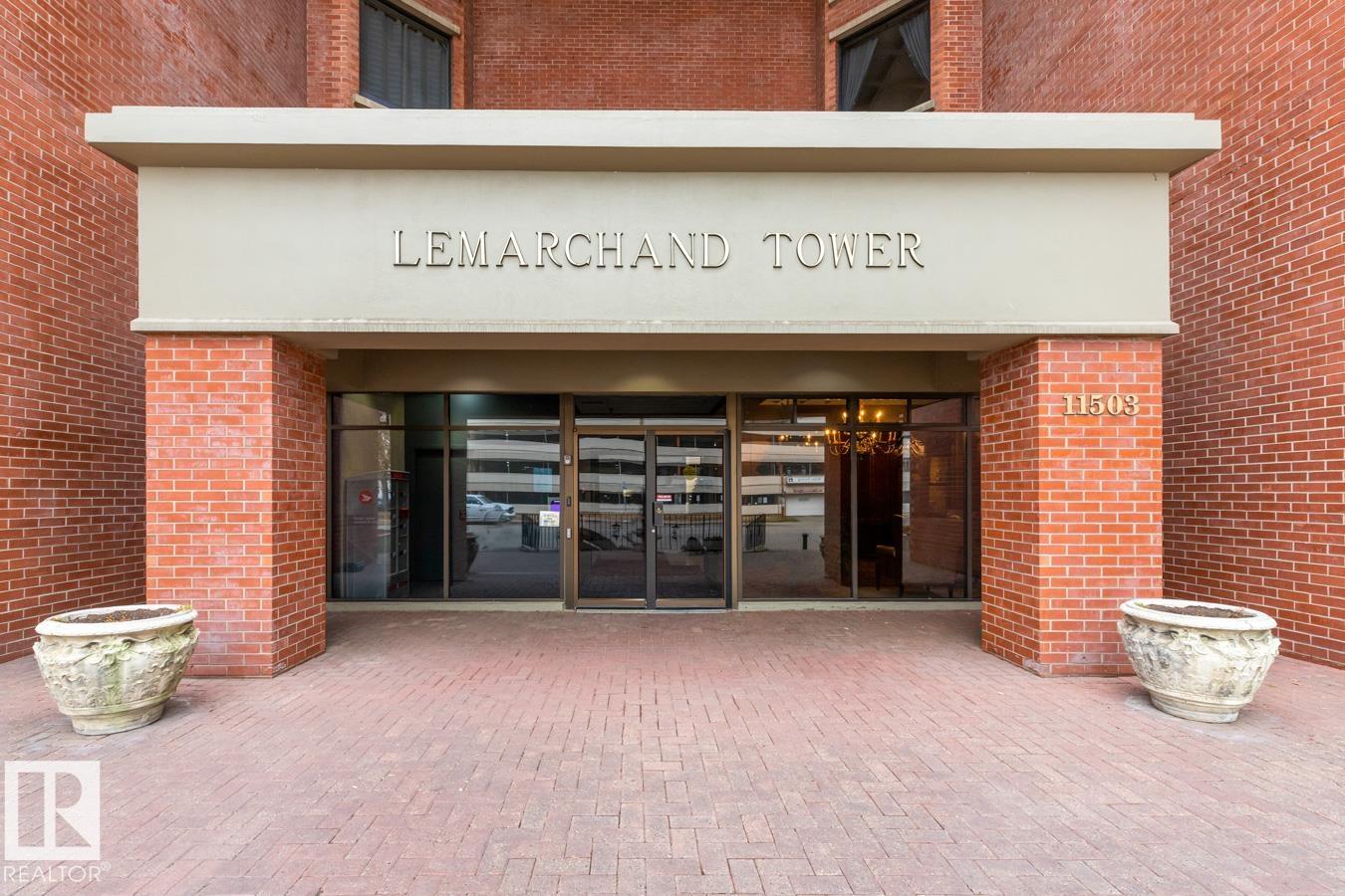 Photo 2 at 11503 100 Avenue NW, Wîhkwêntôwin, Edmonton