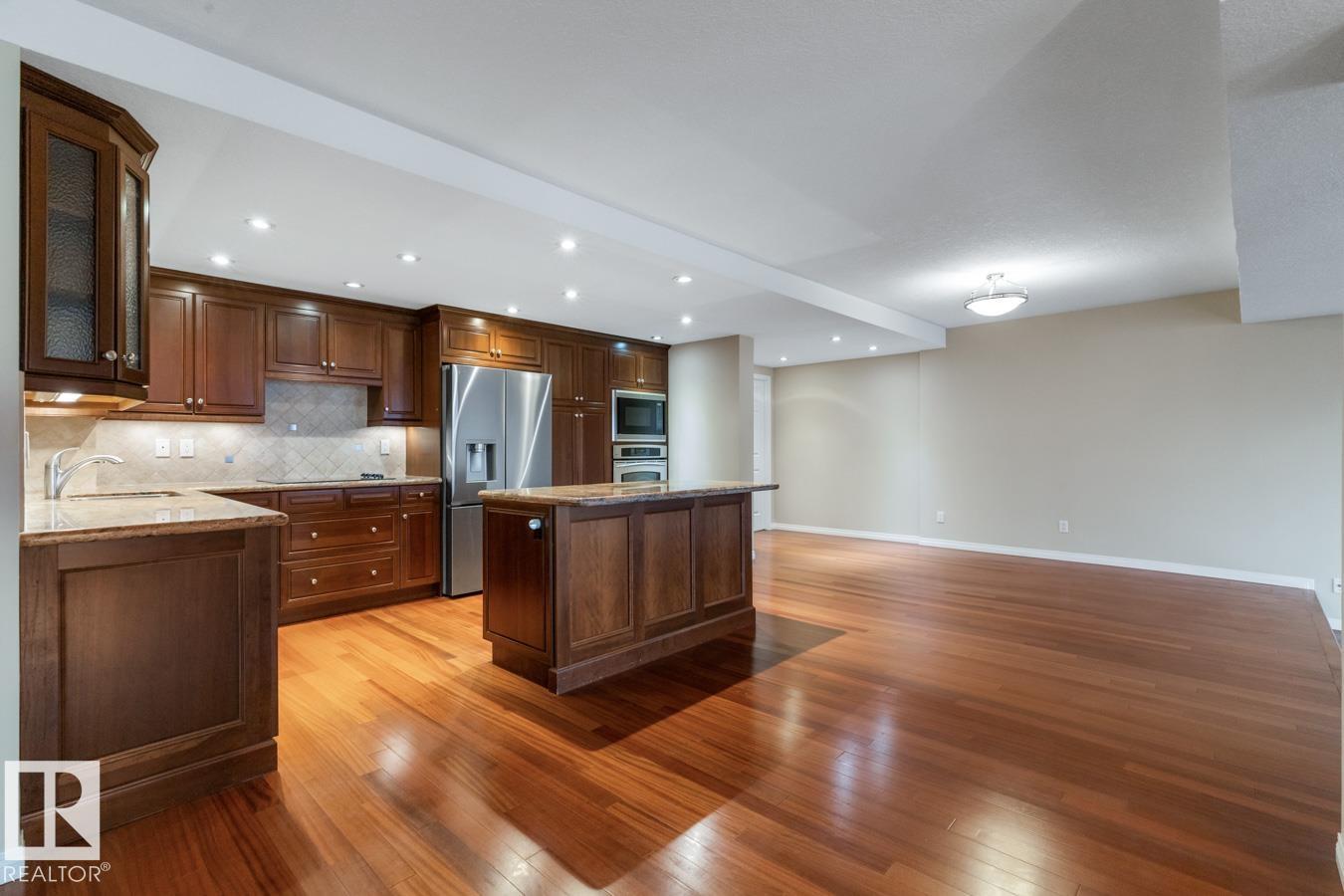 Photo 15 at 11503 100 Avenue NW, Wîhkwêntôwin, Edmonton