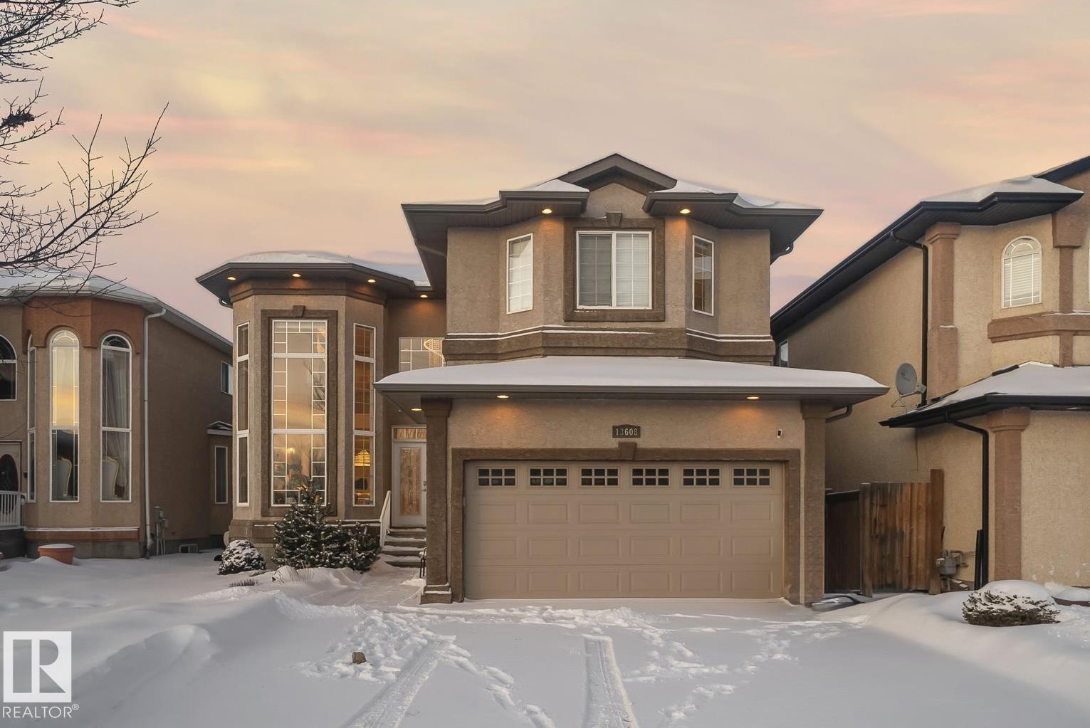 13608 160 Avenue NW, Carlton, Edmonton 2