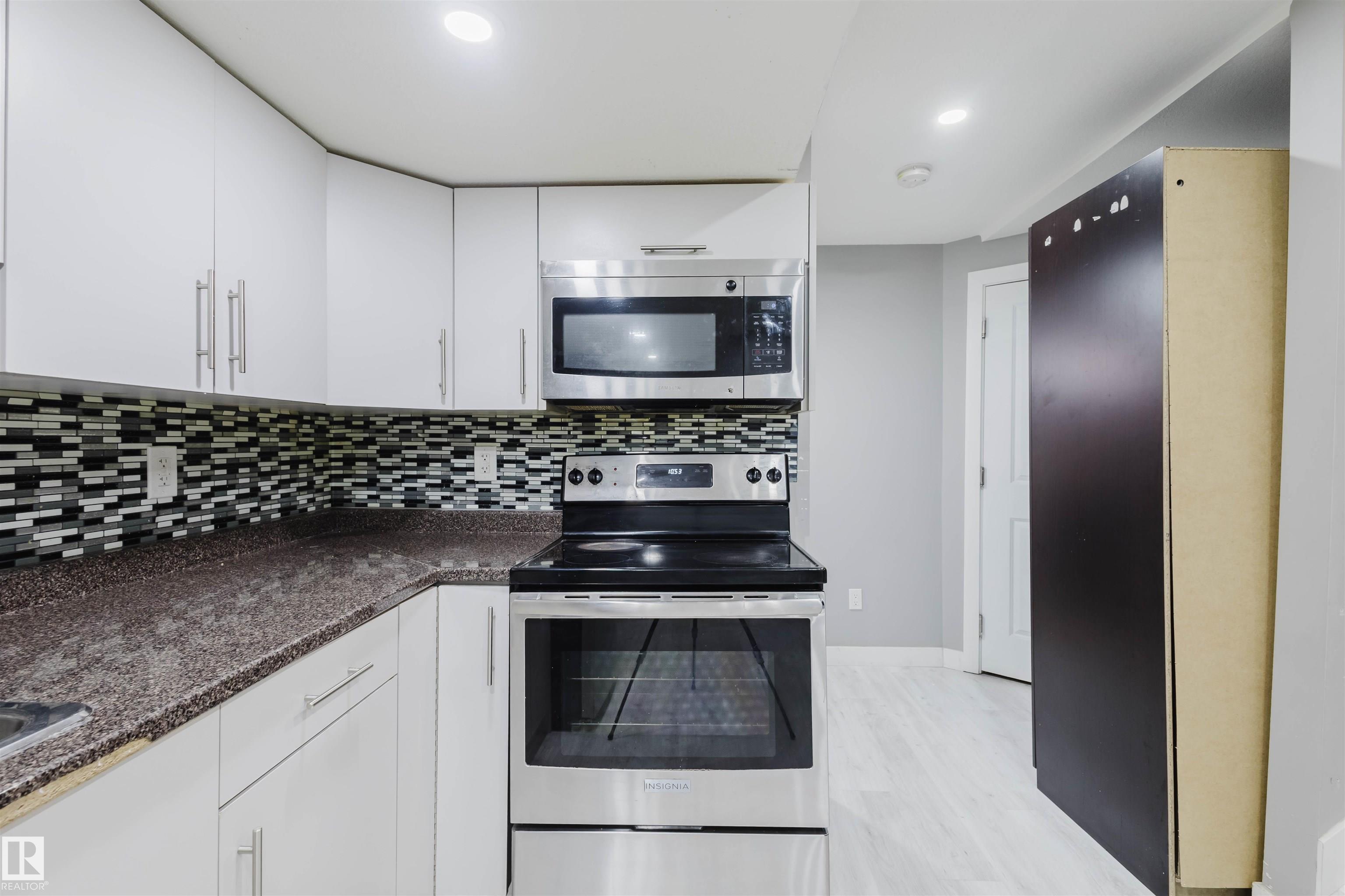 Photo 35 at 1747 27 Street NW, Laurel, Edmonton