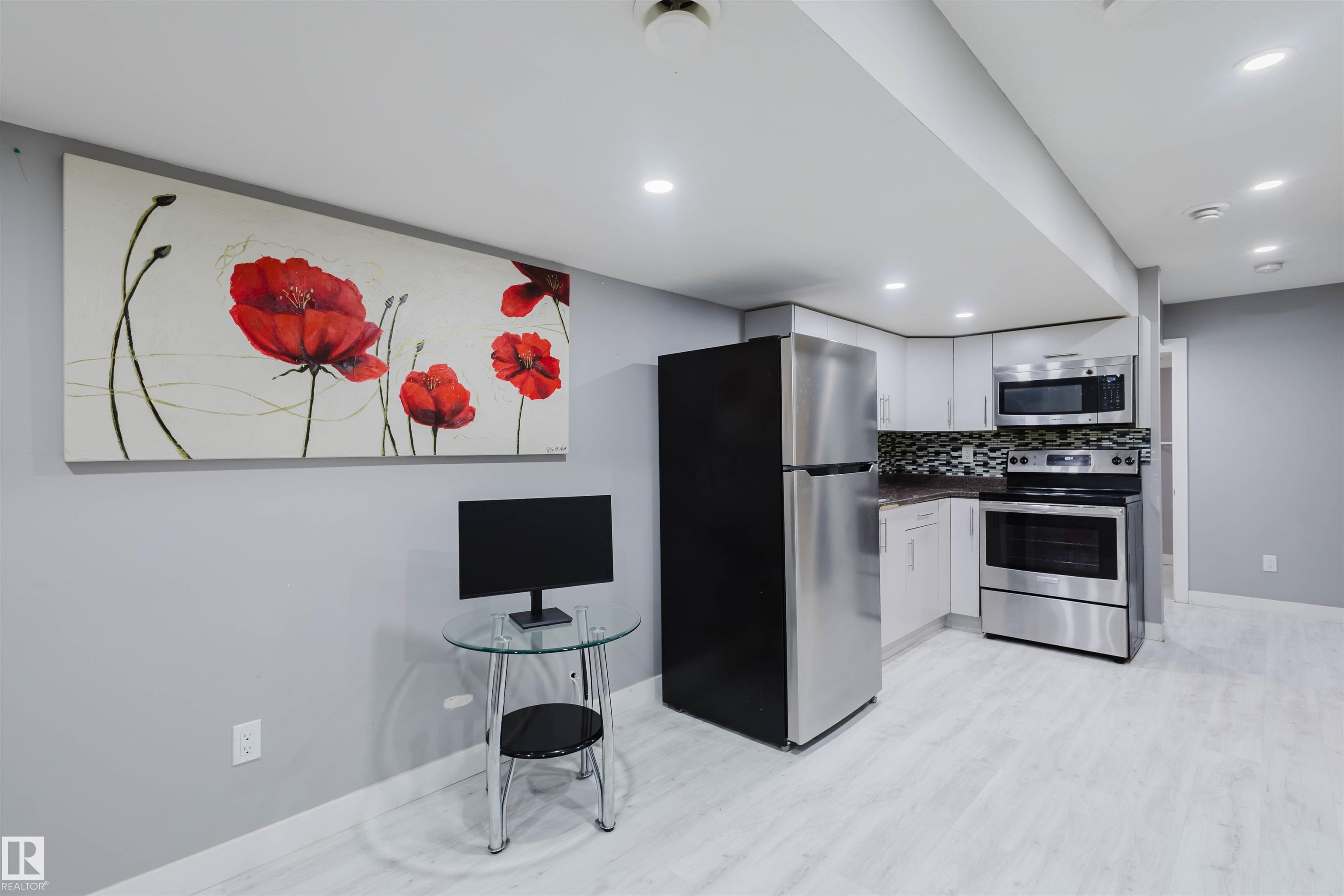 Photo 39 at 1747 27 Street NW, Laurel, Edmonton