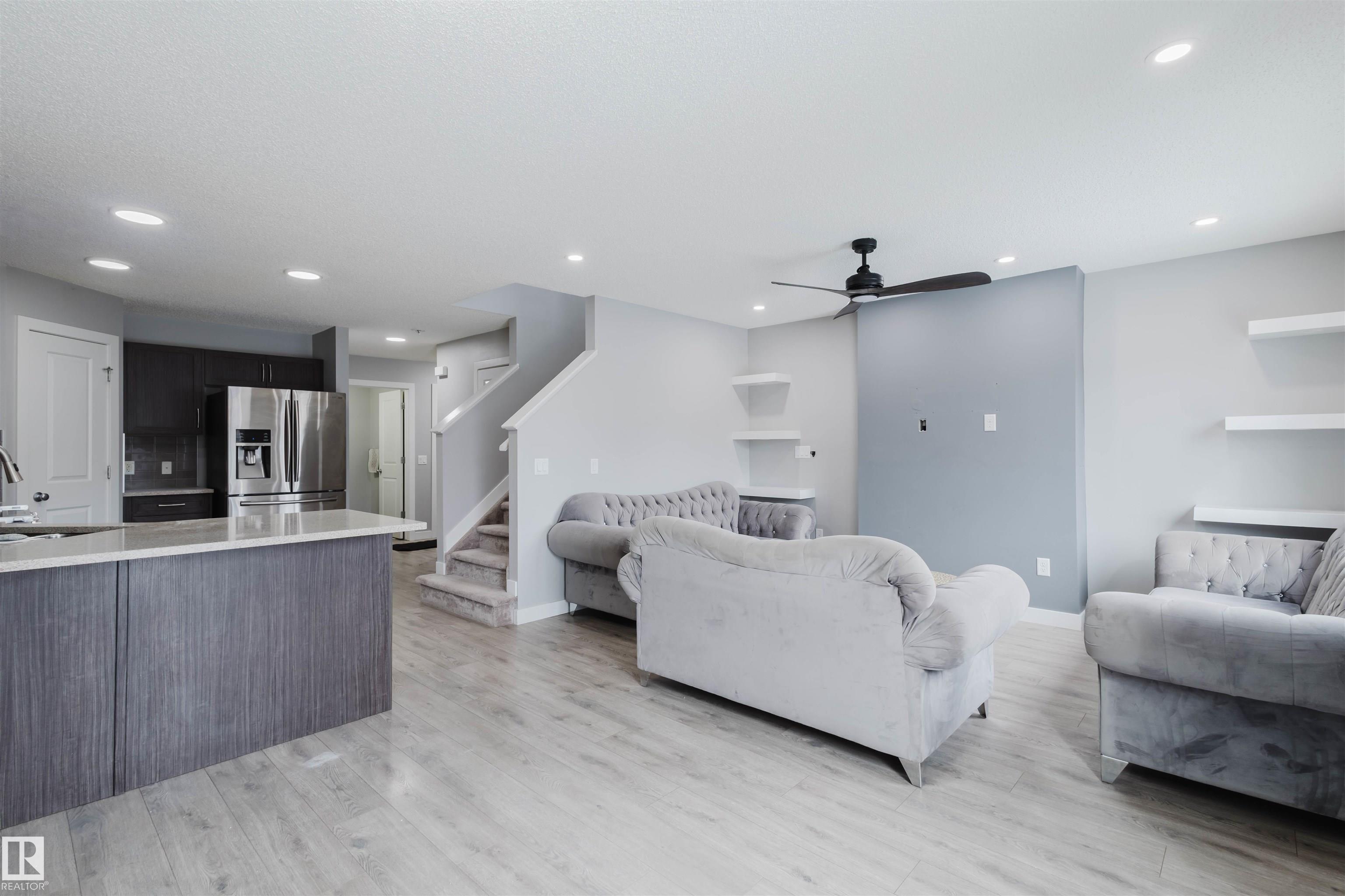 Photo 9 at 1747 27 Street NW, Laurel, Edmonton