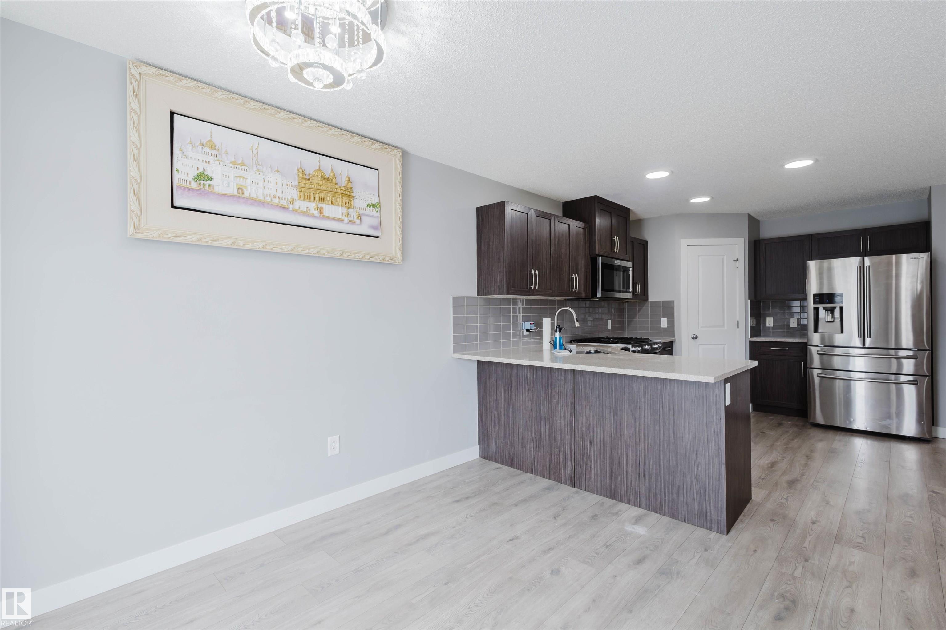 Photo 10 at 1747 27 Street NW, Laurel, Edmonton