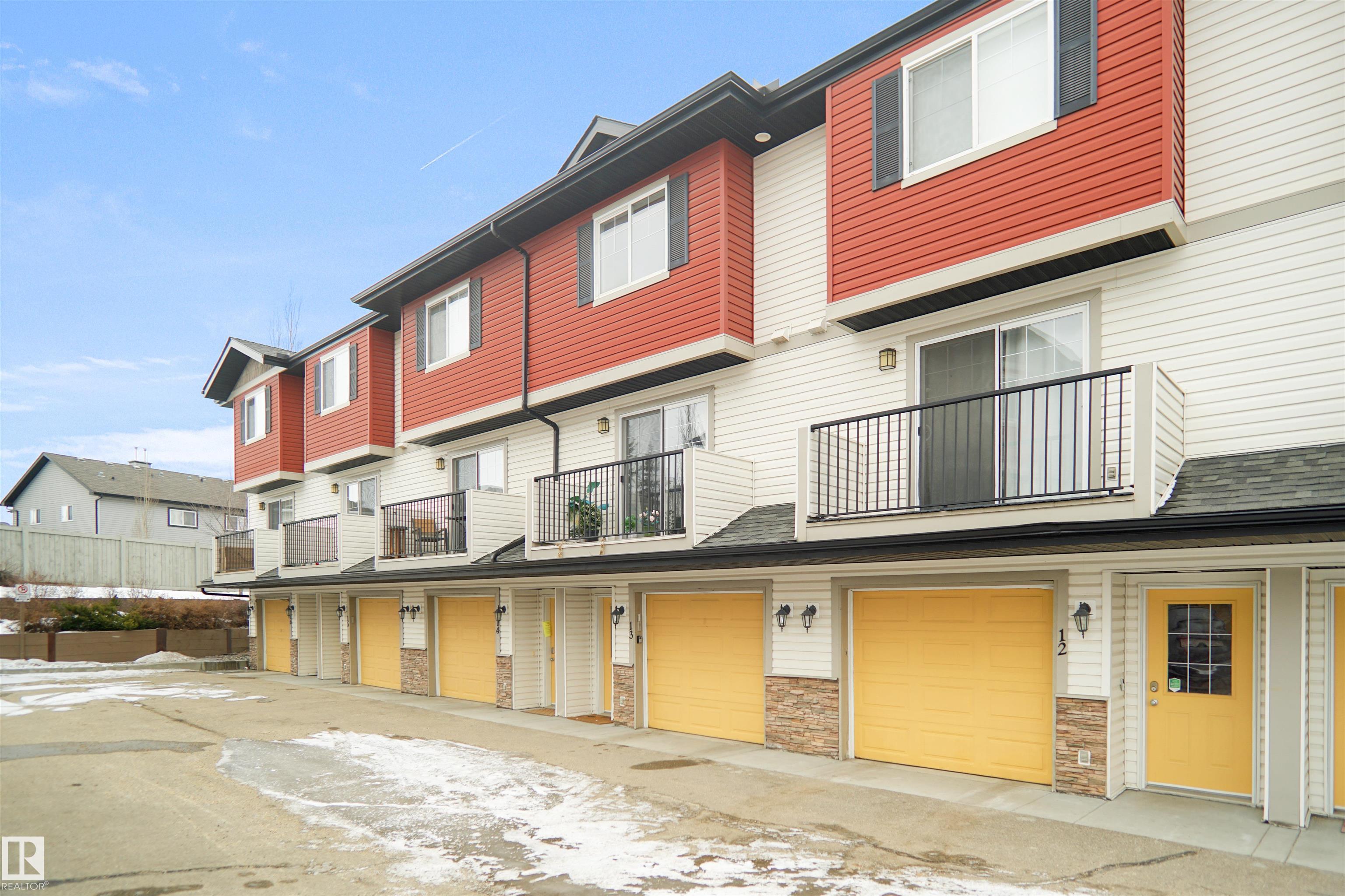 https://zimg.paragon.ice.com/ParagonImages/Property/PM/RAE/225390809/44/0/0/304b4ef7bece4df2a0dc1c35c135db54/1/06c611530cff04ae3567932bc52240be/225390809-29bb406c-2ee4-4996-bed1-2723ec422be4.JPG