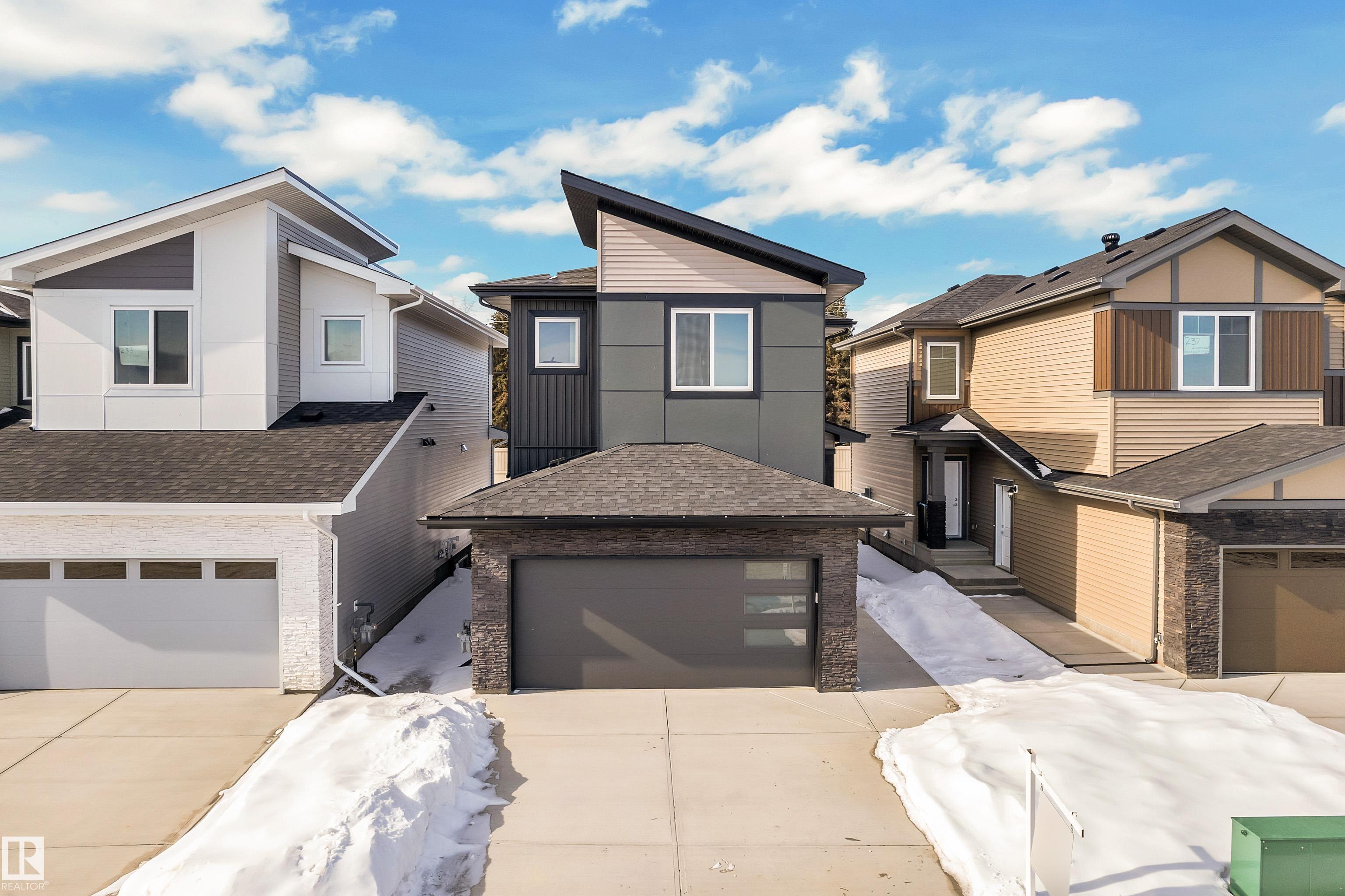 235 Linden Loop, Woodbend, Leduc 2