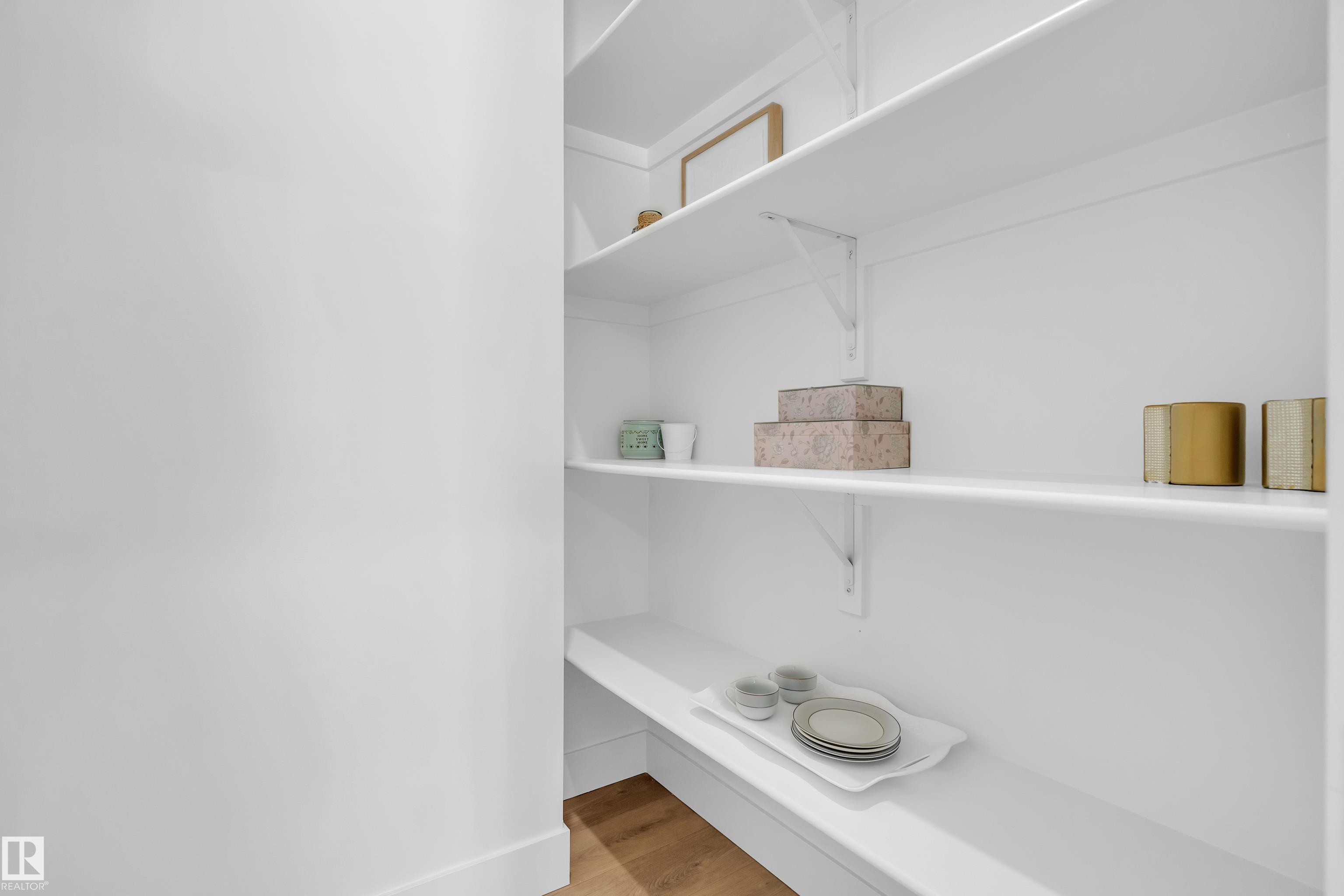 Photo 7 at 235 Linden Loop, Woodbend, Leduc