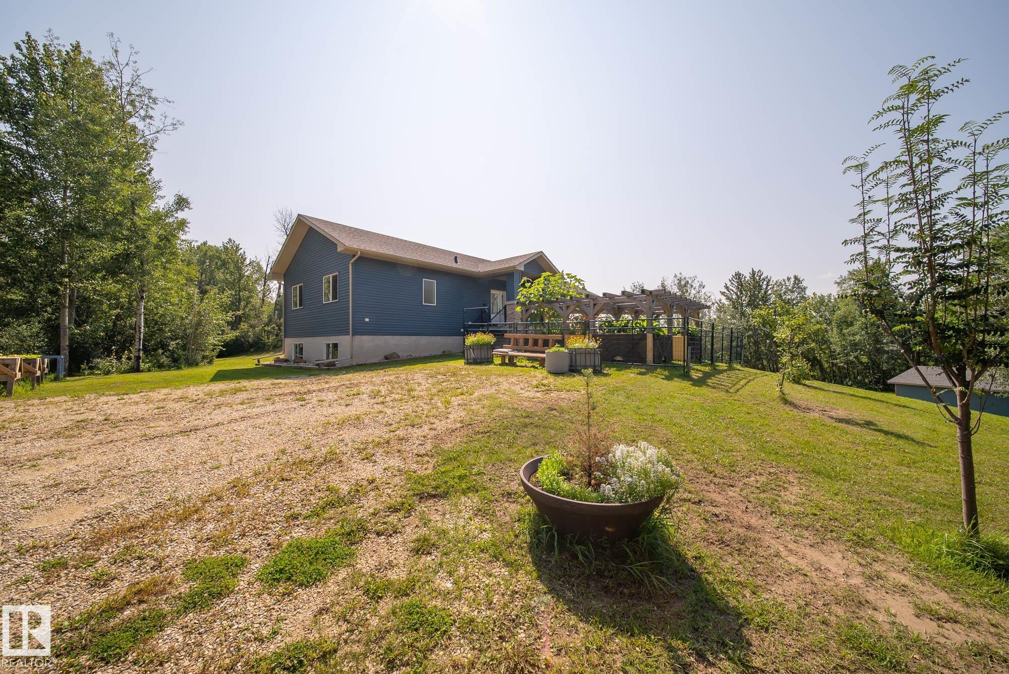 Photo 14 at 4518 Lakeshore Road, Whitewood Sands, Rural Parkland County