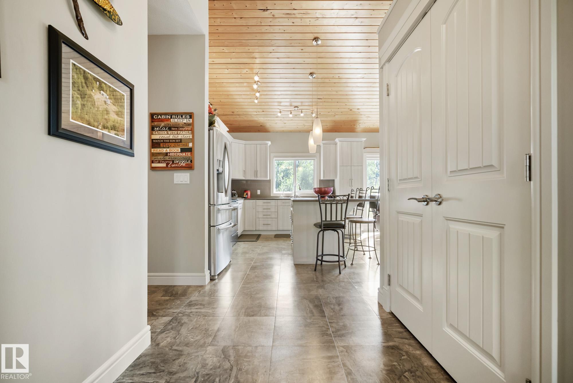 Photo 22 at 4518 Lakeshore Road, Whitewood Sands, Rural Parkland County