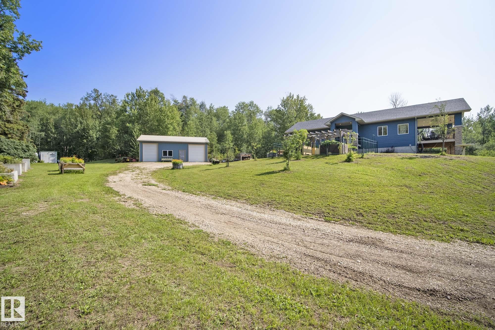 4518 Lakeshore Road, Whitewood Sands, Rural Parkland County