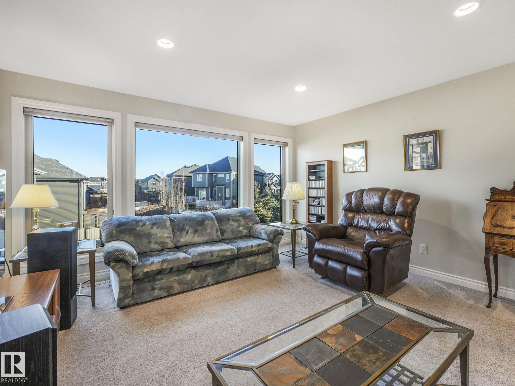 Photo 33 at 5774 Keeping Crescent SW, Keswick, Edmonton