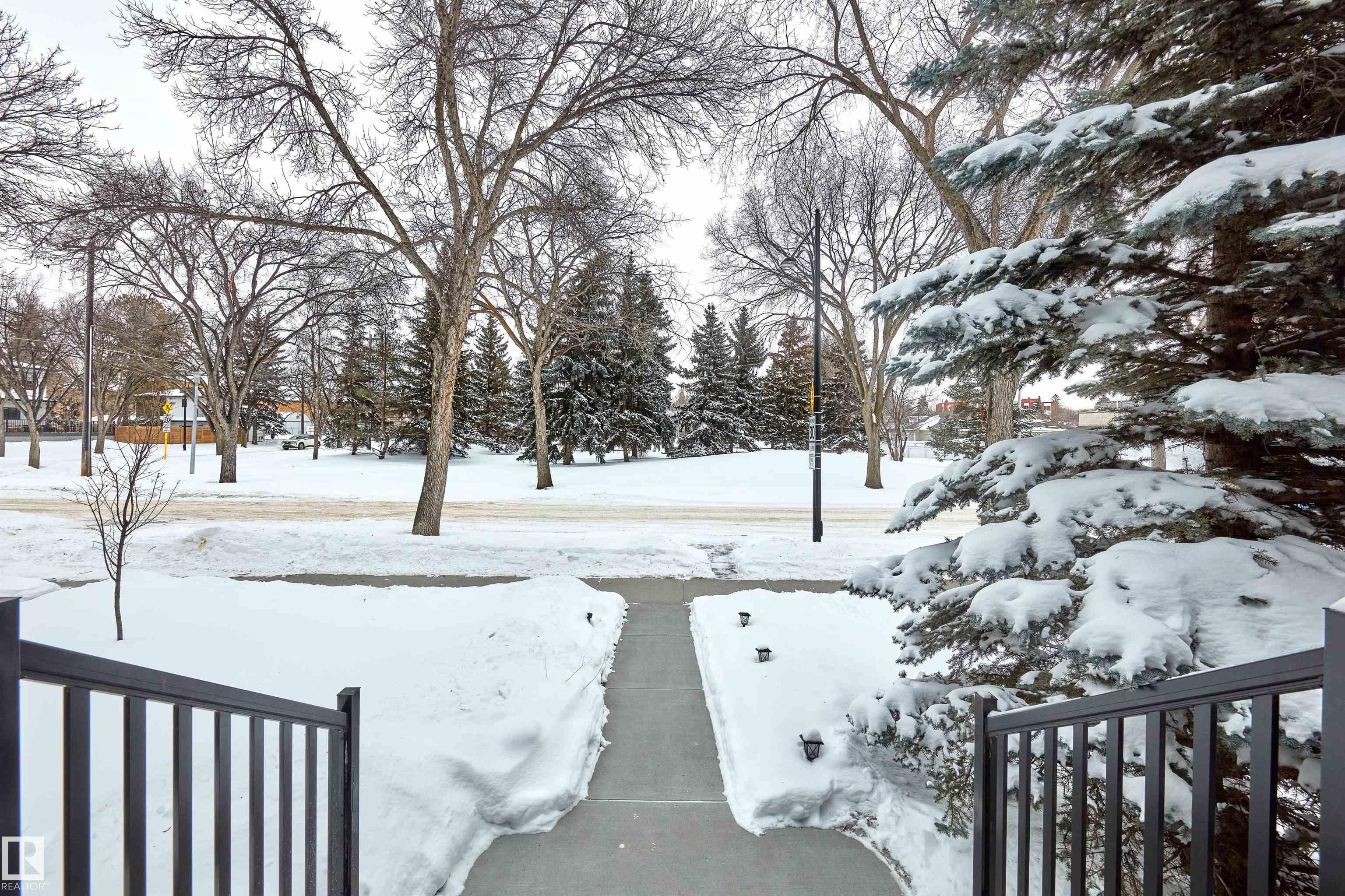 Photo 37 at 10992 128 Street NW, Westmount, Edmonton