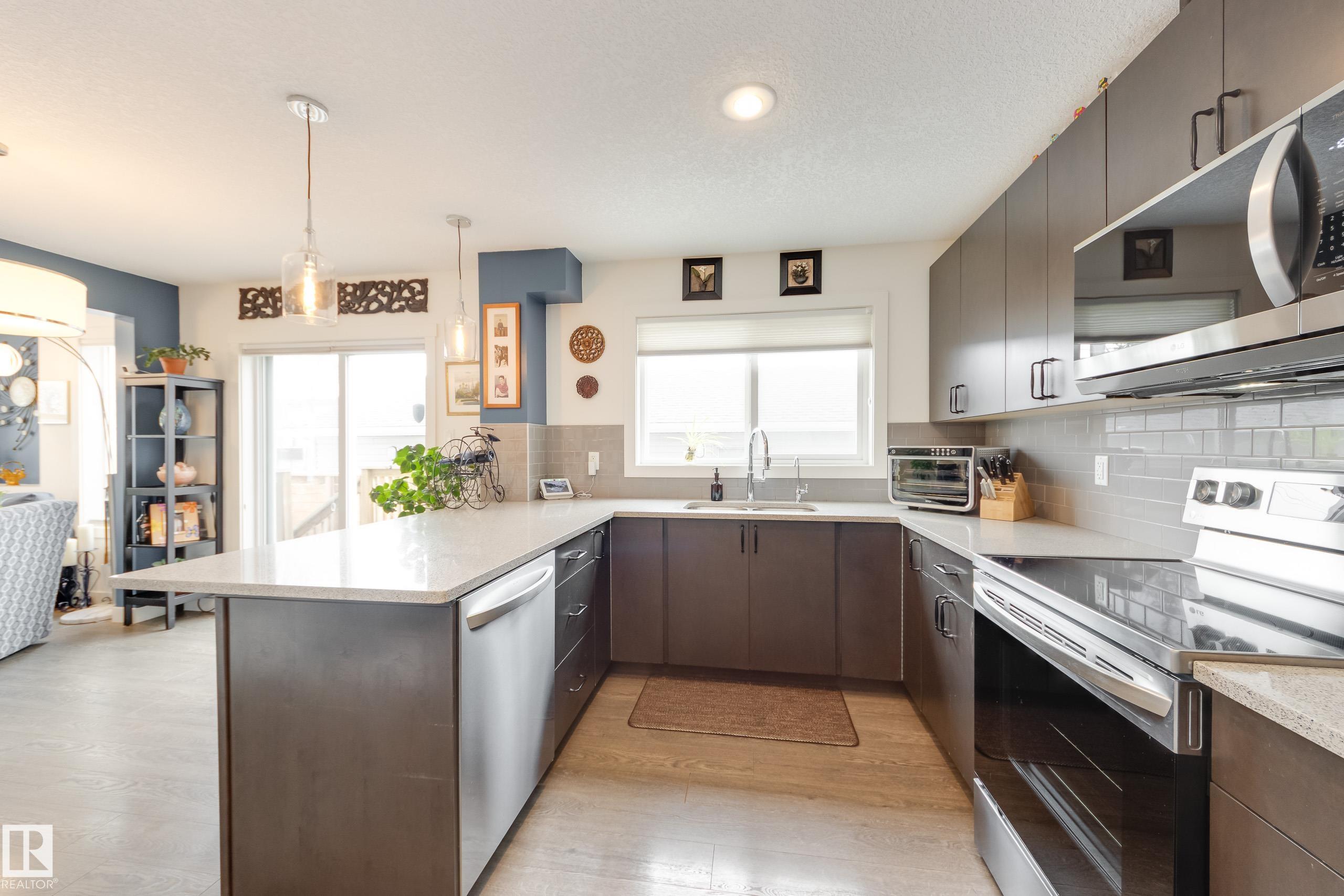 Photo 17 at 12421 115 Avenue NW, Inglewood, Edmonton