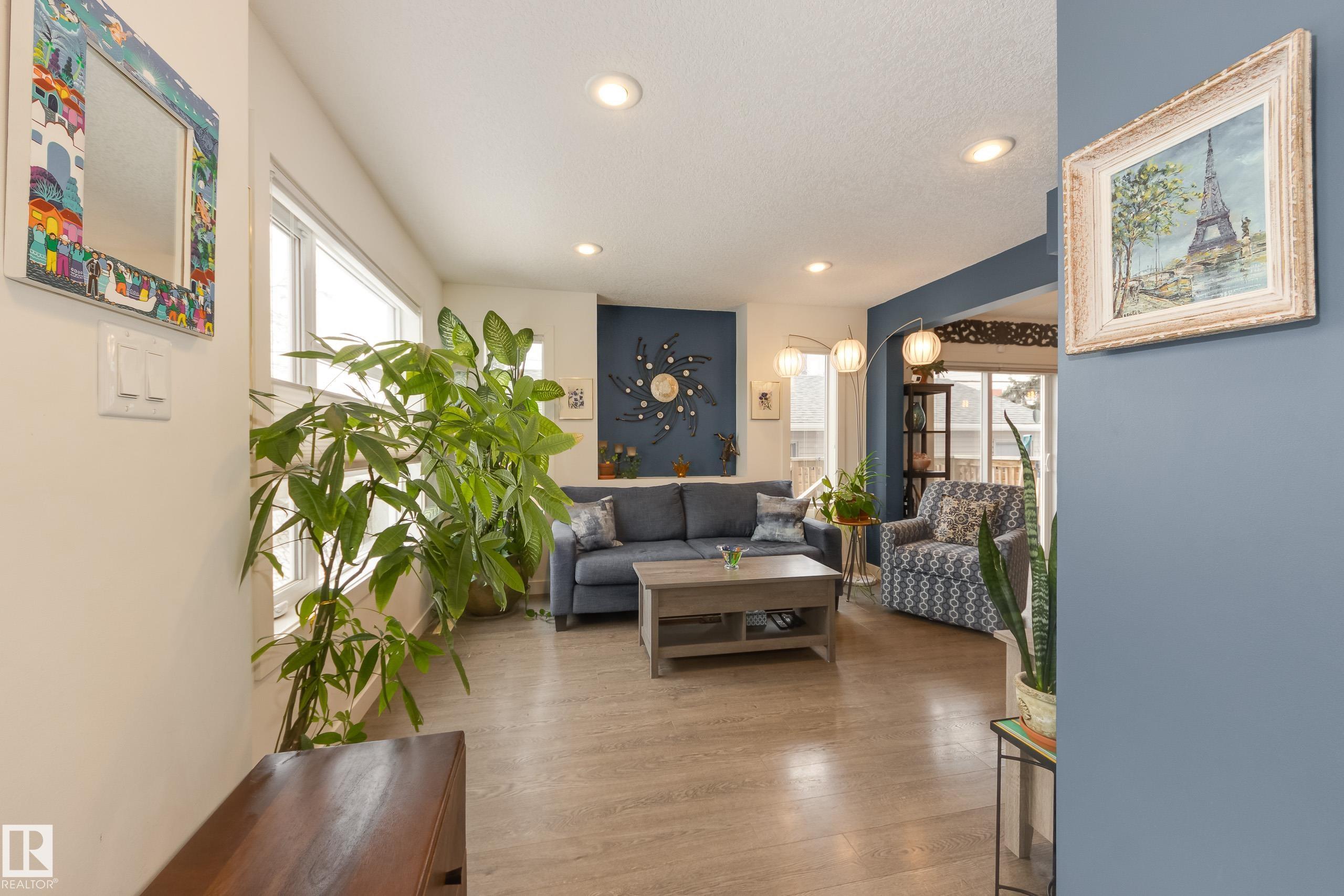 Picture for 12421 115 AV NW