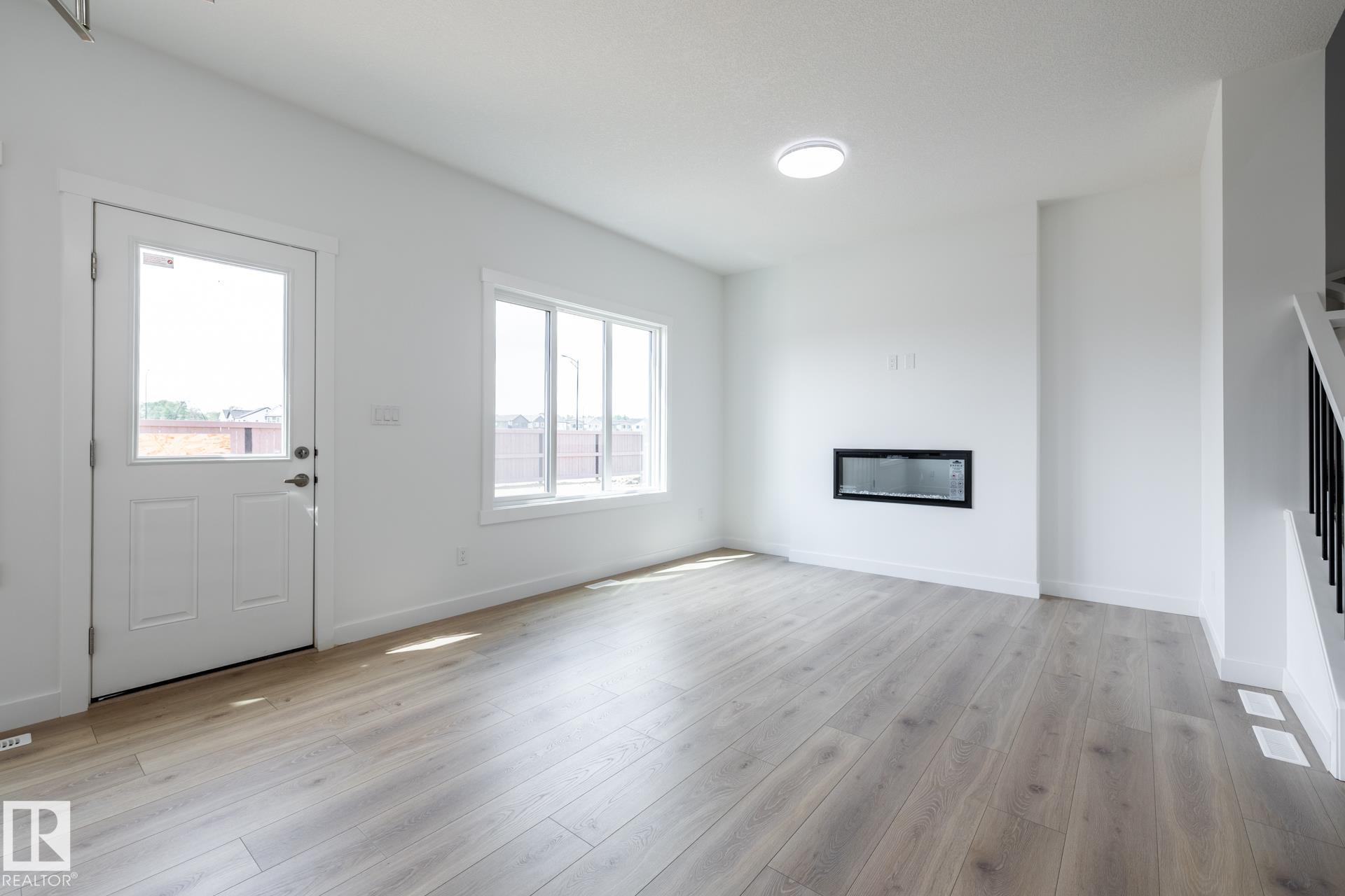 https://zimg.paragon.ice.com/ParagonImages/Property/PM/RAE/225390841/10/0/0/cc07b8d98cd9de3dd099a775bb955a9f/1/3a149c9a2708cc33c976fcef107c5452/225390841-52146674-e8bf-433d-9ddc-2198fd3585c9.JPG