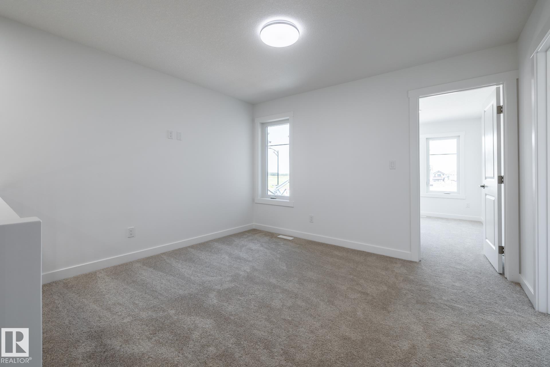 https://zimg.paragon.ice.com/ParagonImages/Property/PM/RAE/225390841/14/0/0/774029a25e650bd891f4d9fd9c55aa40/1/3a149c9a2708cc33c976fcef107c5452/225390841-81a748c4-af66-41d7-885d-e5c1bf473a62.JPG