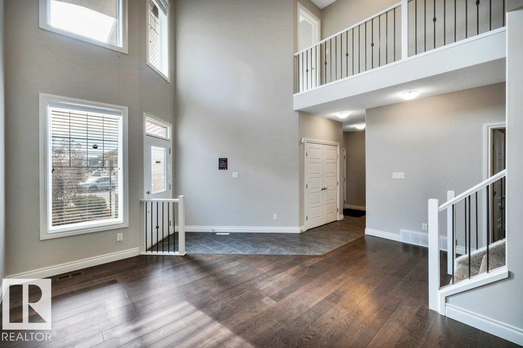 Photo 8 at 728 43 Avenue NW, Maple Crest, Edmonton