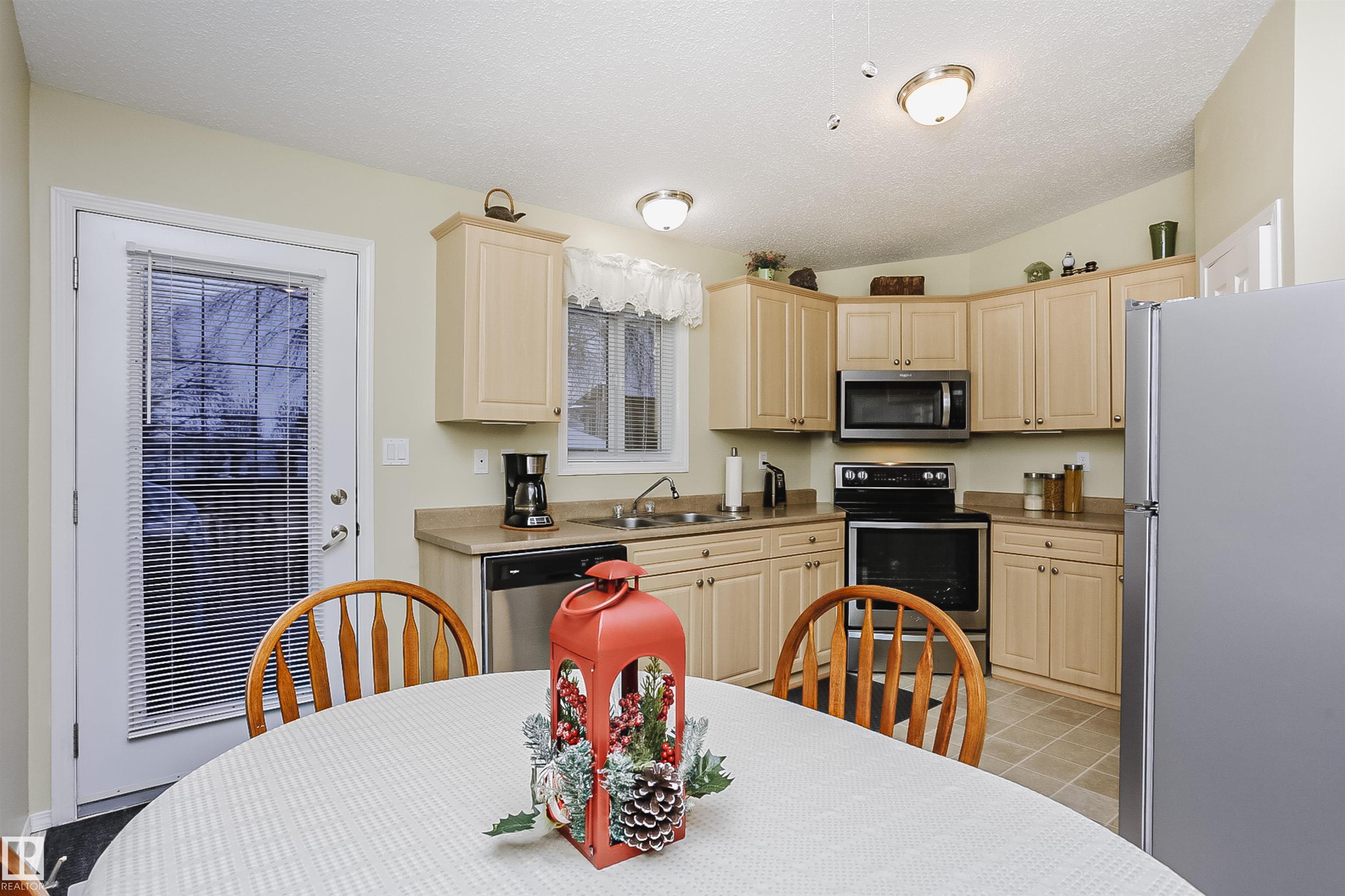 Photo 13 at 10105 105 Street, Morinville