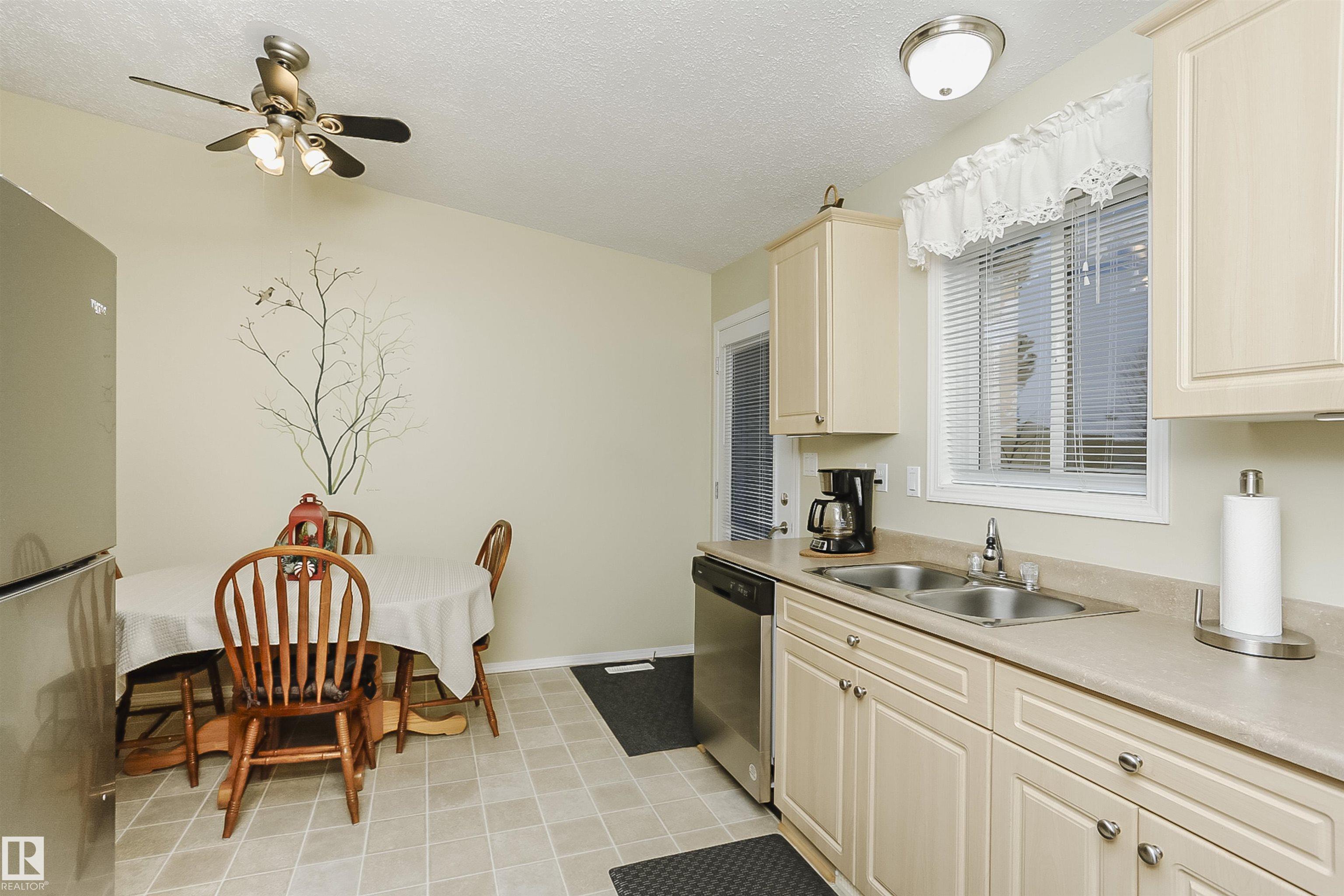 Photo 18 at 10105 105 Street, Morinville