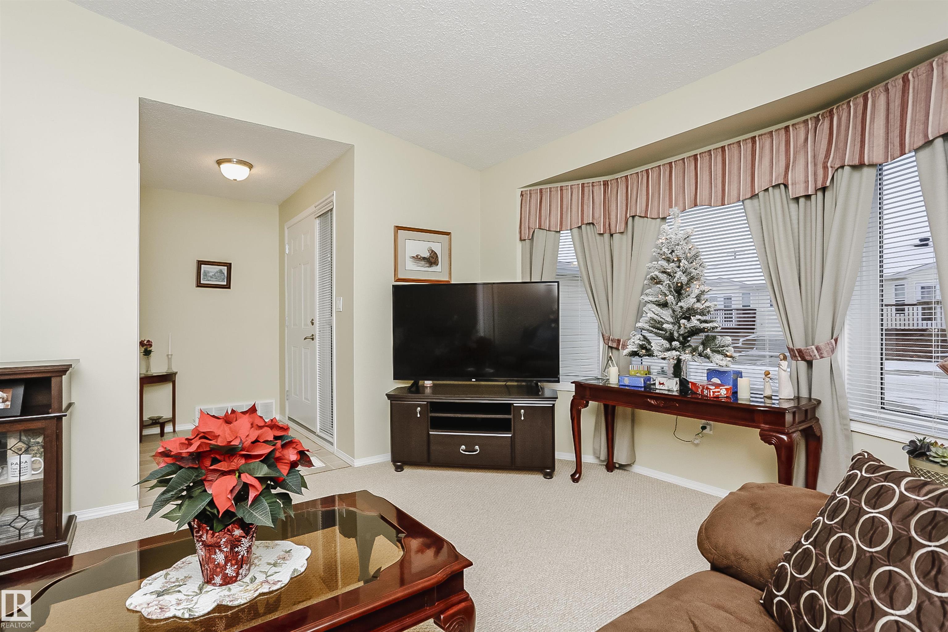 Photo 8 at 10105 105 Street, Morinville