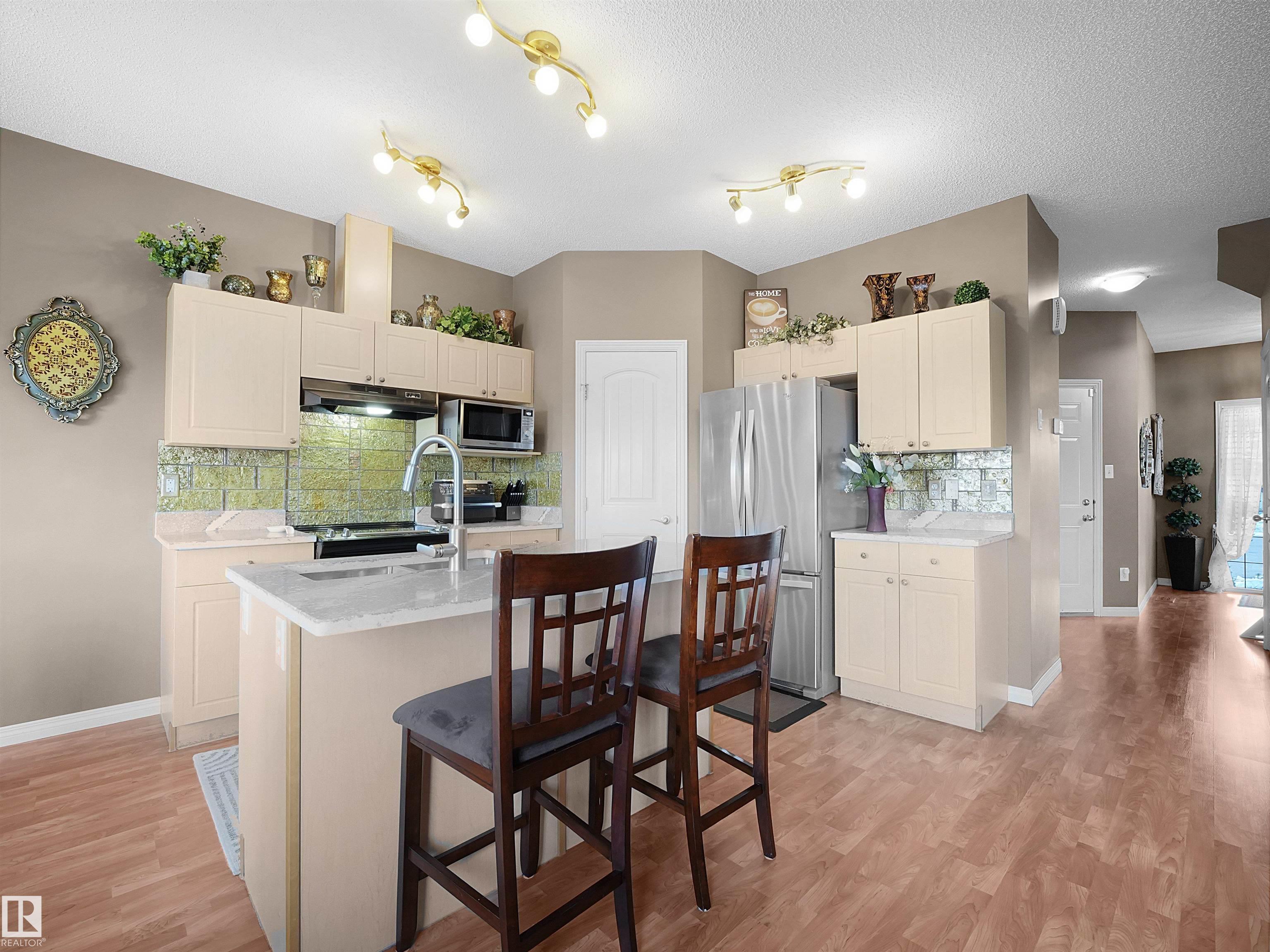 Photo 14 at 11708 10 Avenue SW, Rutherford, Edmonton