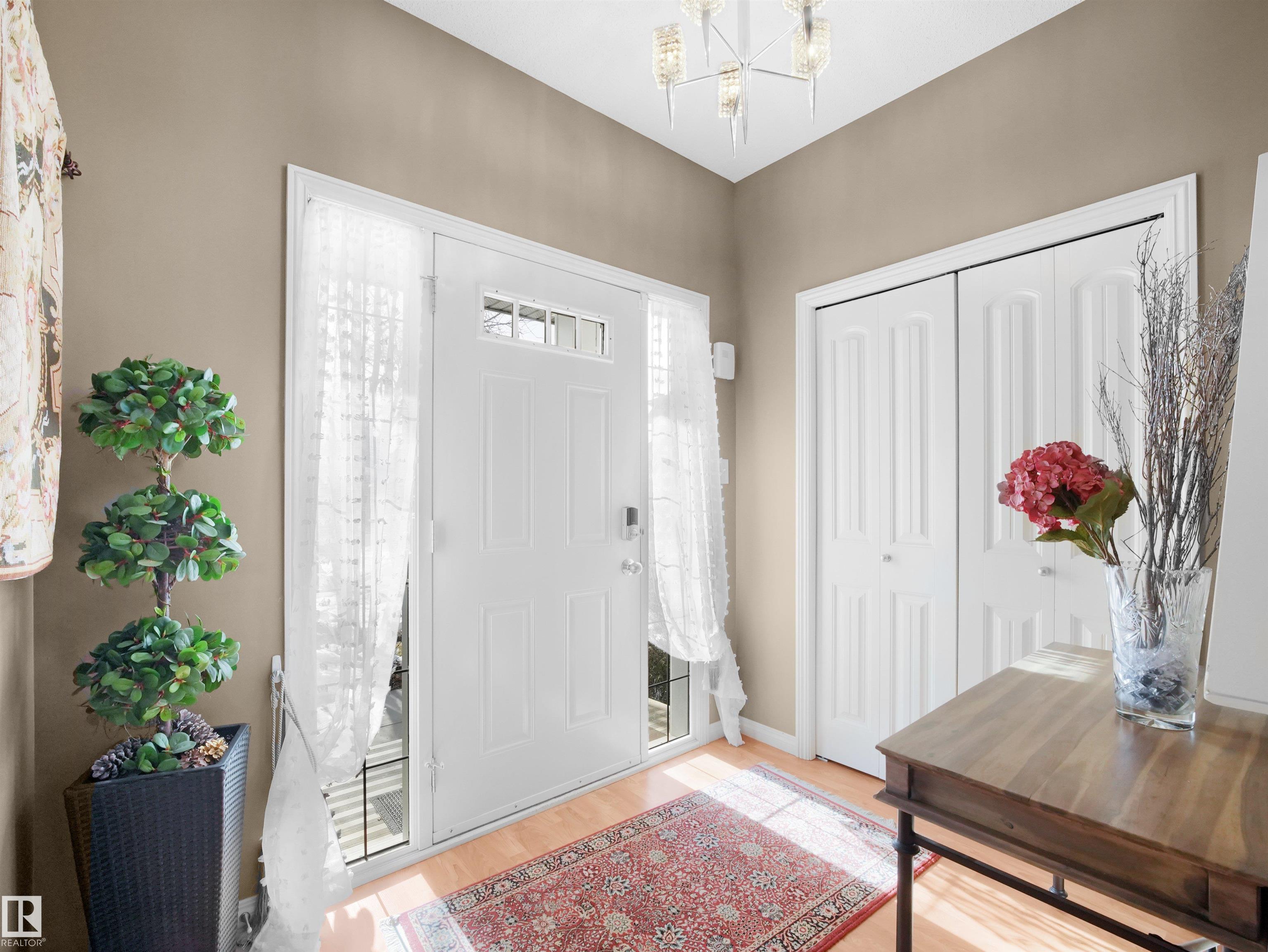 Photo 7 at 11708 10 Avenue SW, Rutherford, Edmonton