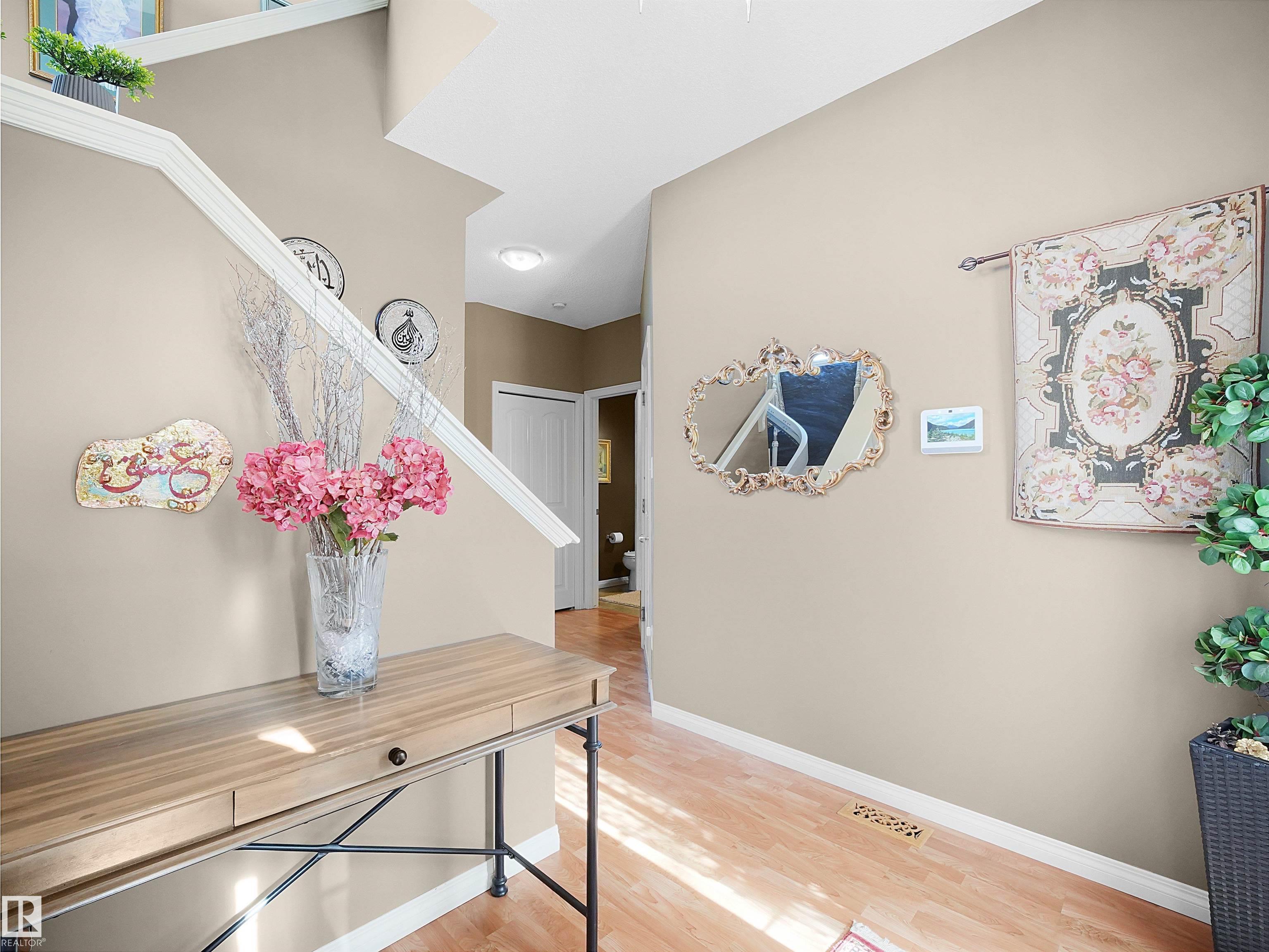 Photo 8 at 11708 10 Avenue SW, Rutherford, Edmonton