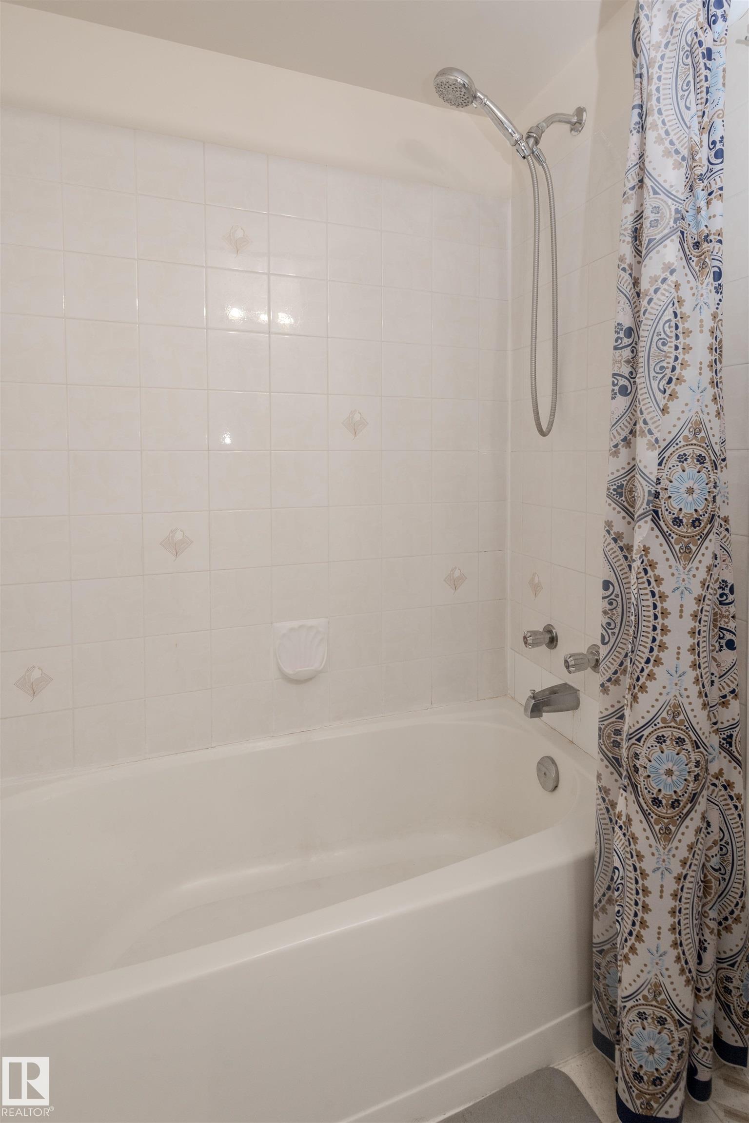 Photo 13 at 305 - 5005 31 Avenue NW, Tawa, Edmonton