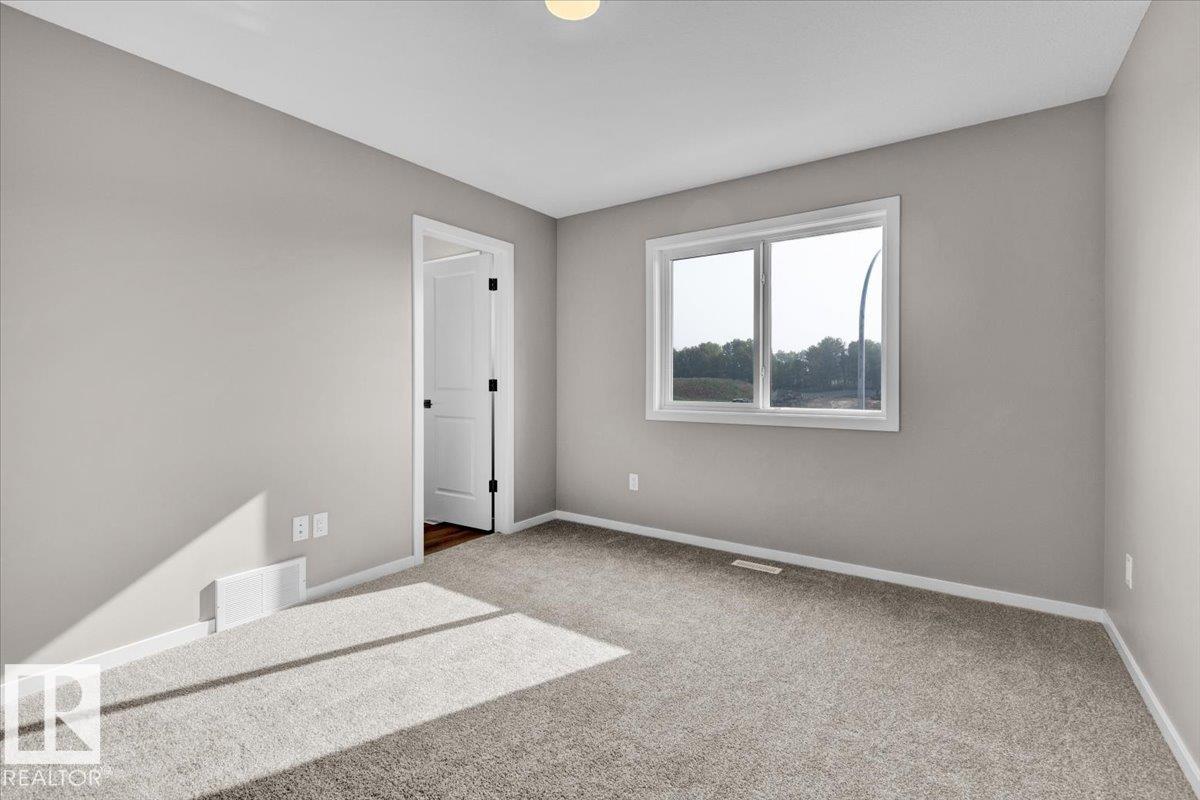 Photo 28 at 1100 Mcleod Avenue, Easton, Spruce Grove