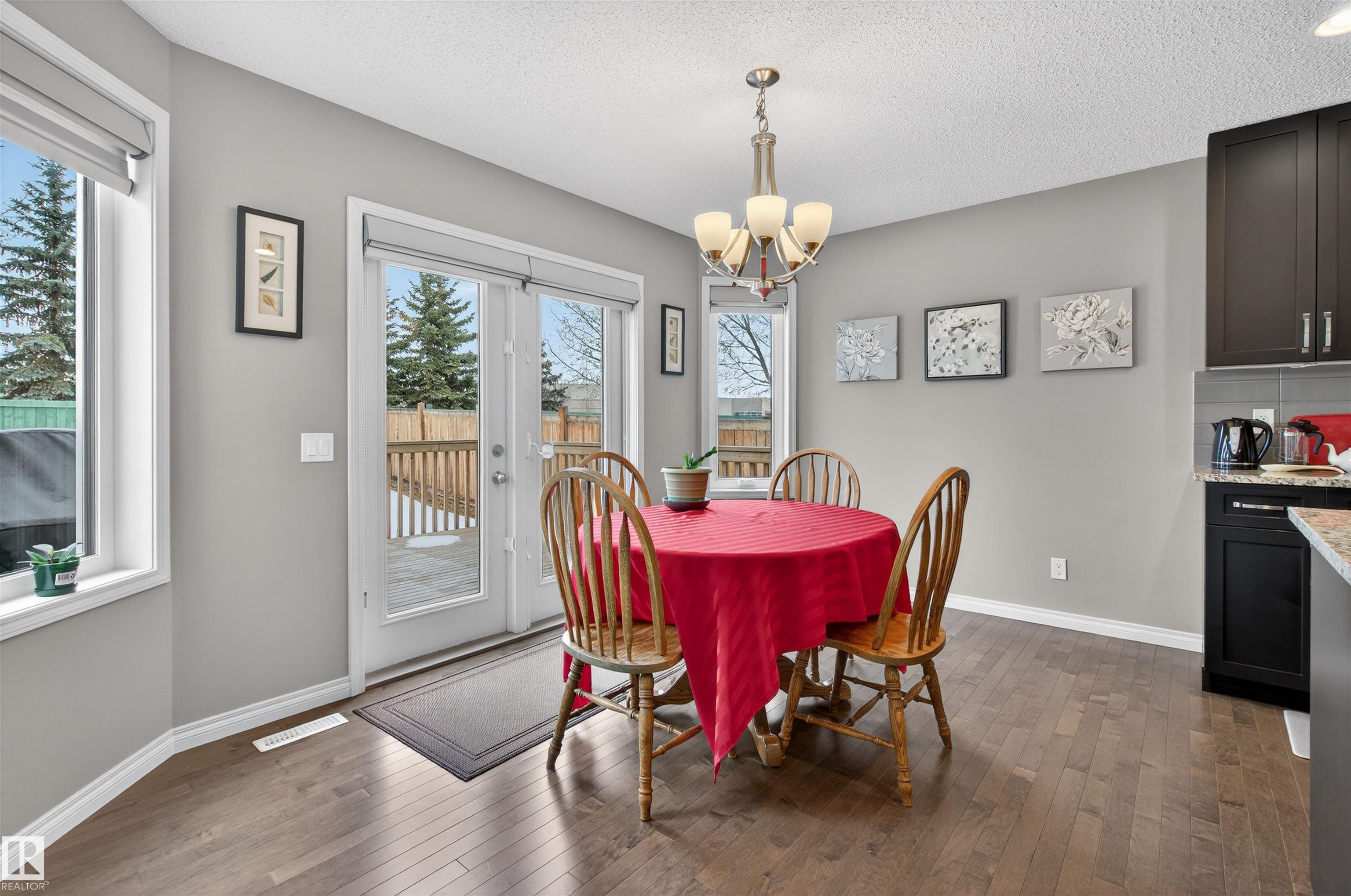 Photo 13 at 16448 140 Street NW, Carlton, Edmonton