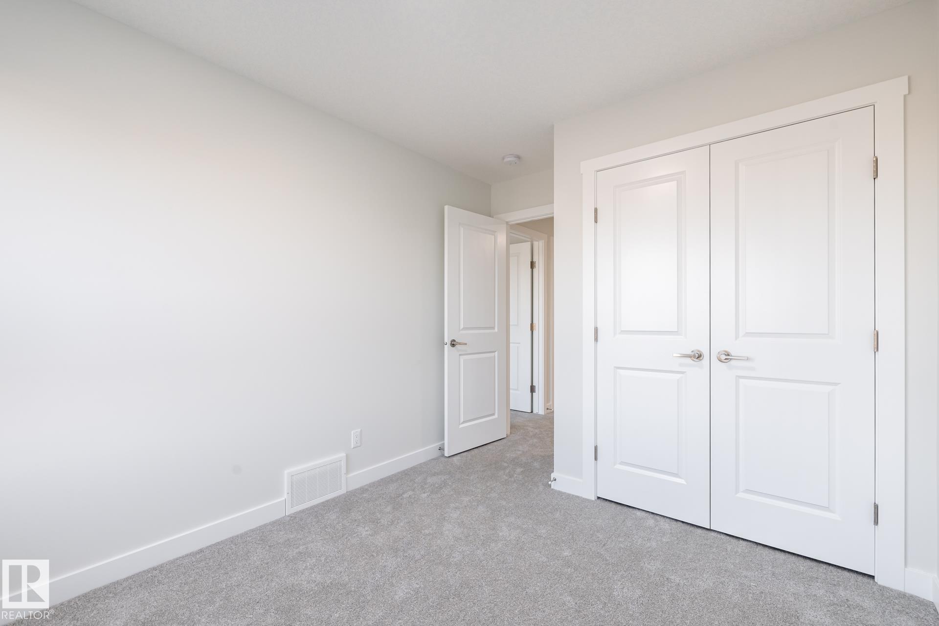 https://zimg.paragon.ice.com/ParagonImages/Property/PM/RAE/225390871/21/0/0/e6418552c099ca7583da9cffd6aef0bd/1/44dbf2444eaee7cc698b430322da81cf/225390871-7BE0AAB1-0324-4F0A-BEDB-D8DB27CF513B.JPG