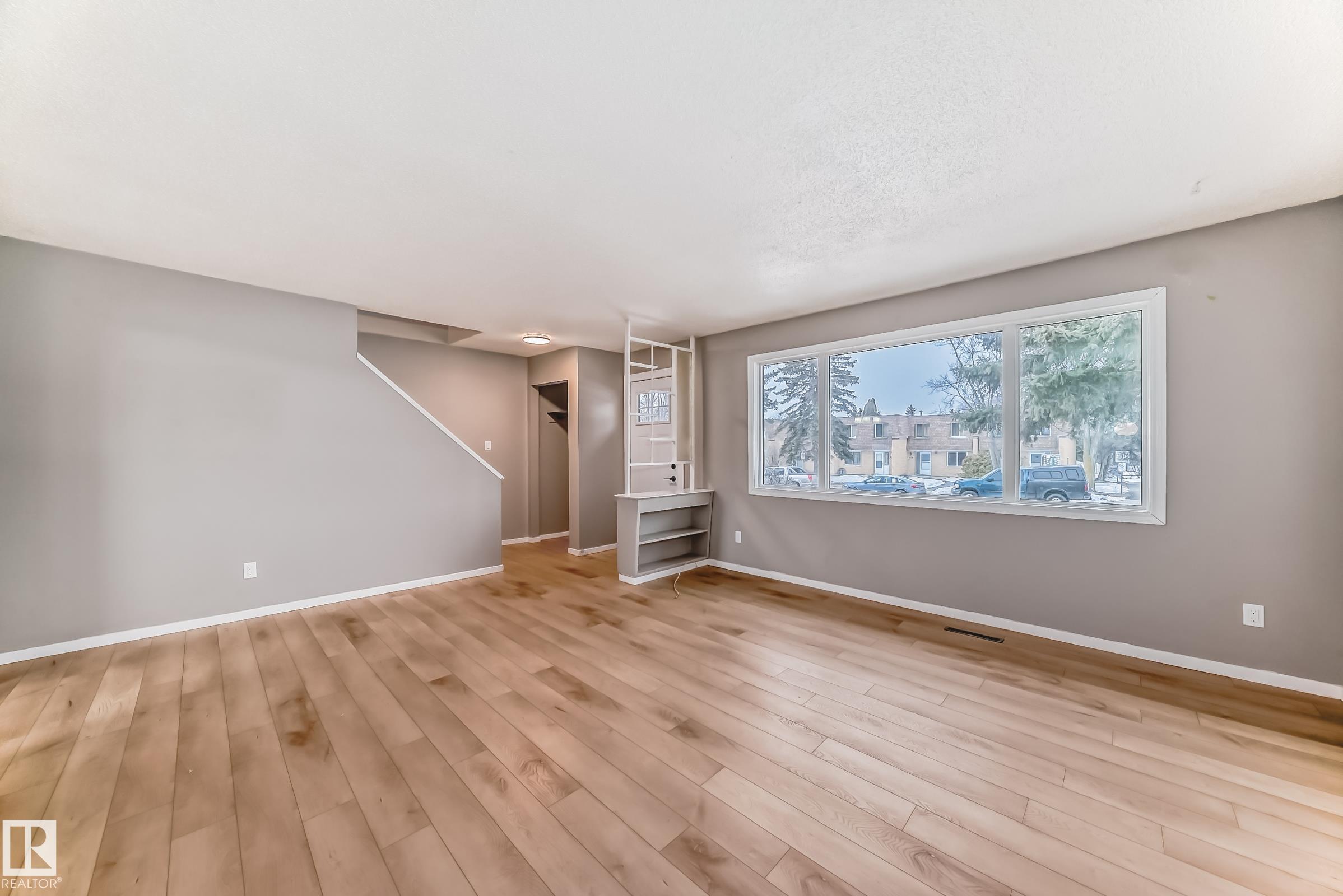 Photo 14 at 6808 149 Avenue NW, Kilkenny, Edmonton