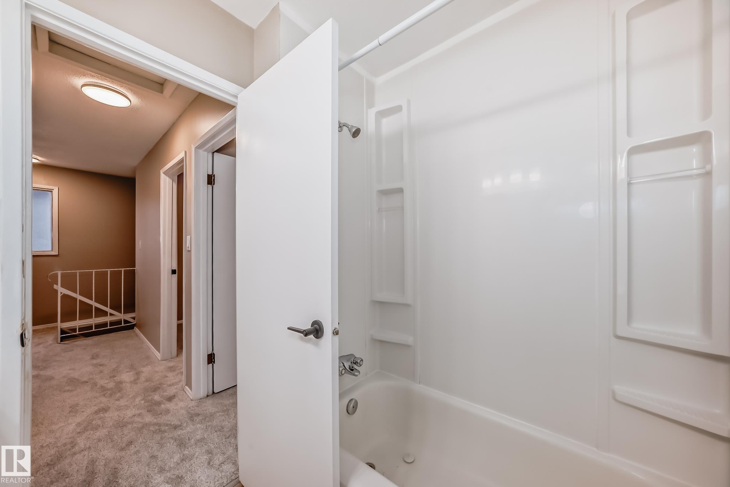 Photo 36 at 6808 149 Avenue NW, Kilkenny, Edmonton