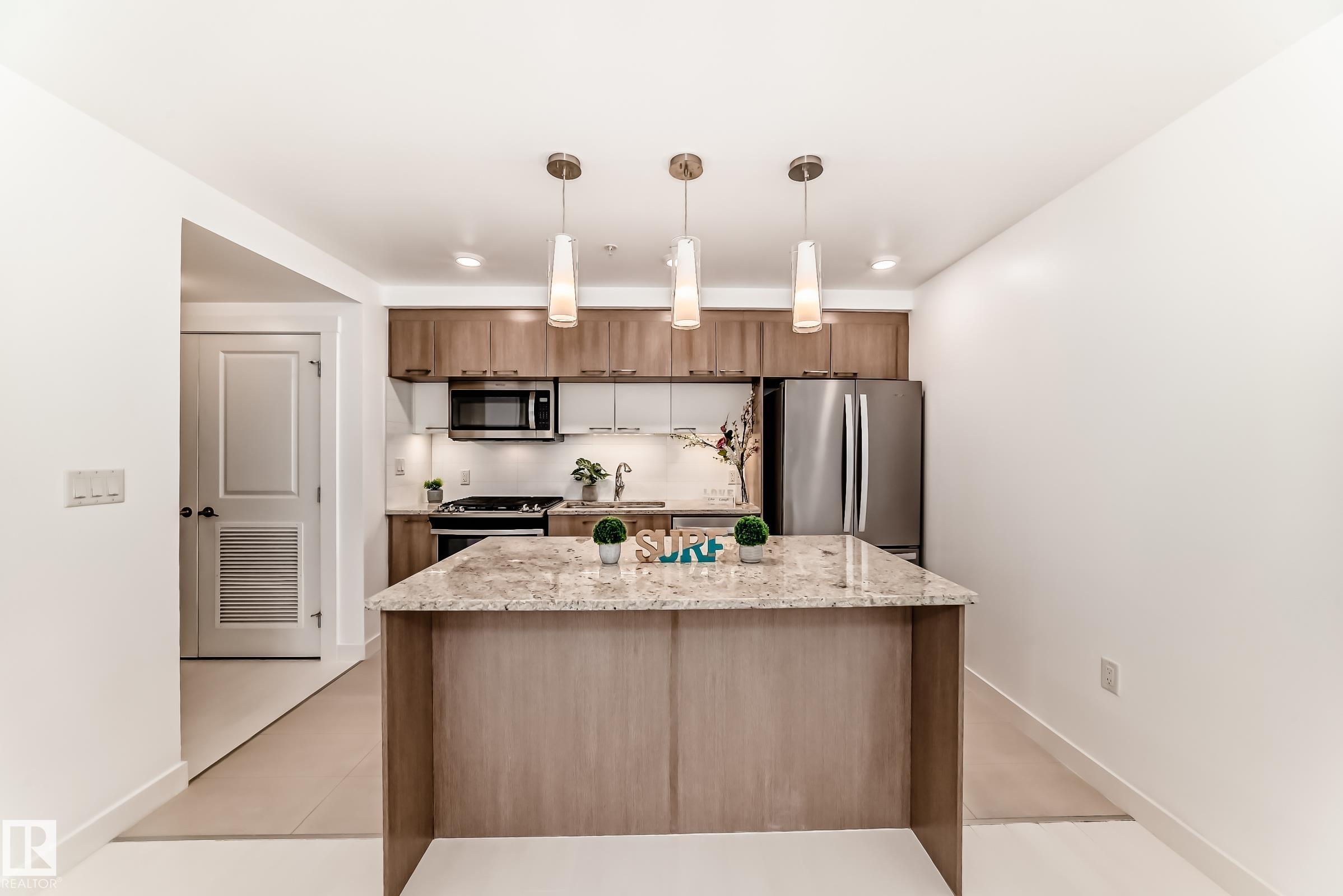 Photo 6 at 503 - 9720 106 Street NW, Downtown, Edmonton