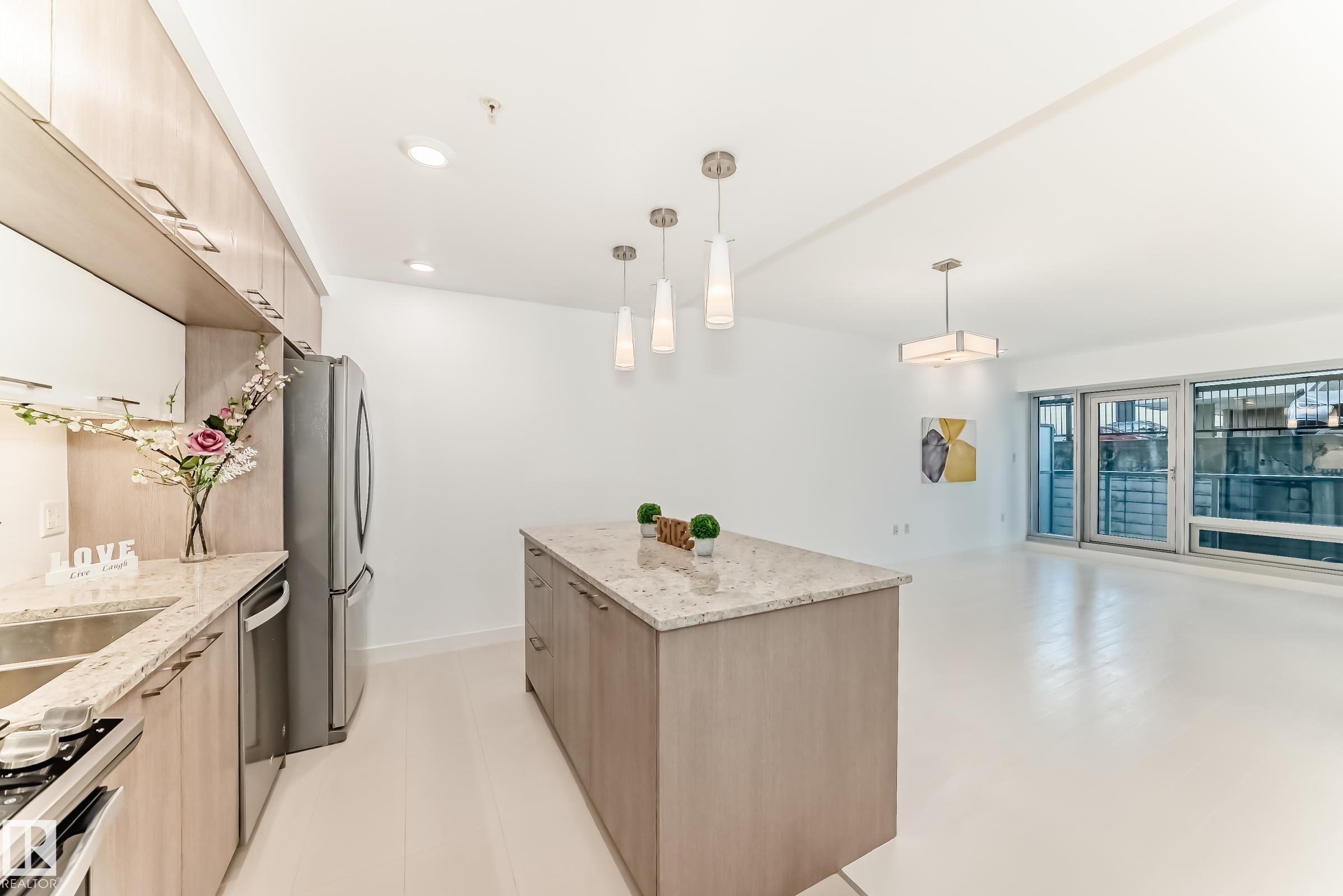 Photo 9 at 503 - 9720 106 Street NW, Downtown, Edmonton