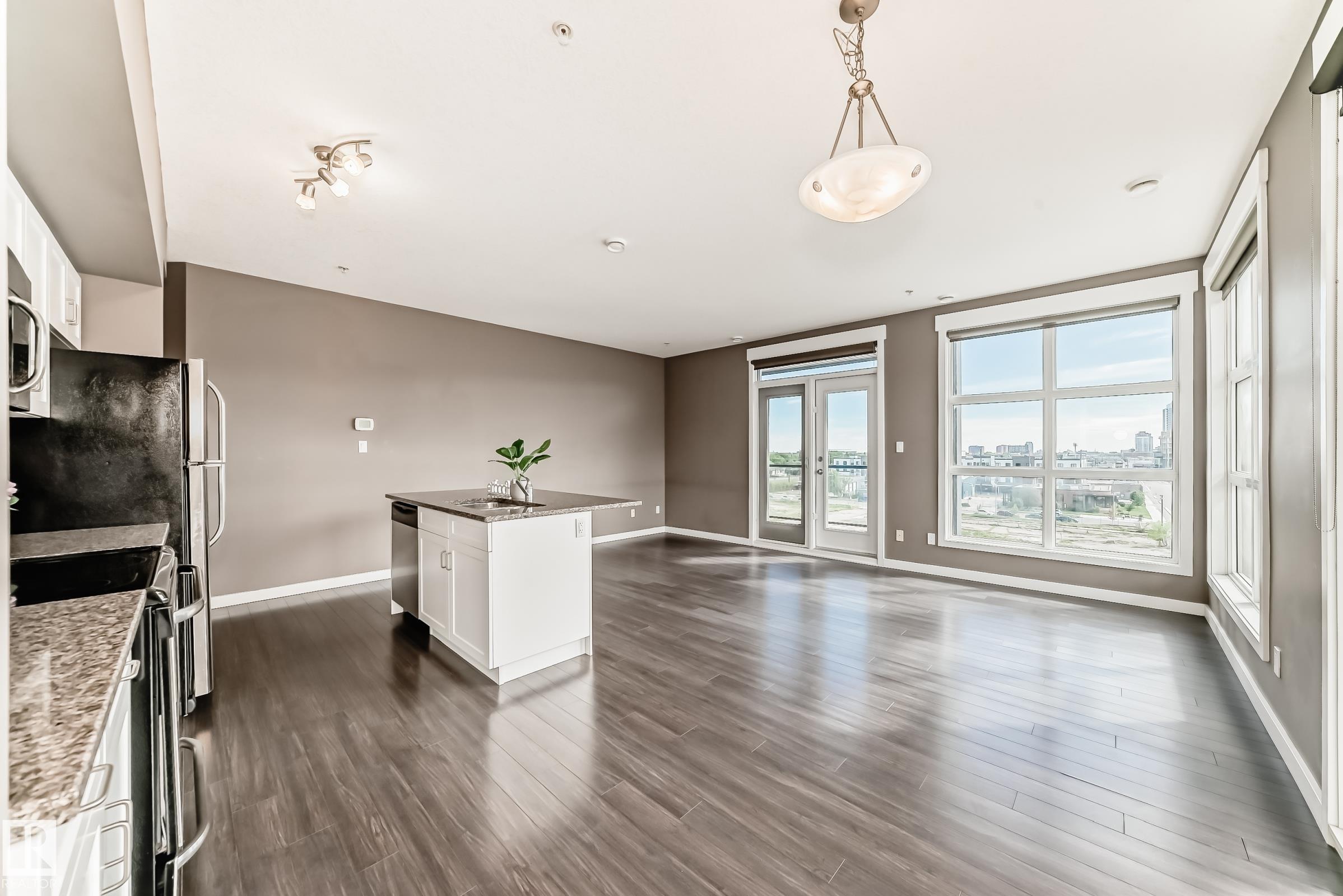 Photo 14 at 504 - 10518 113 Street NW, Queen Mary Park, Edmonton