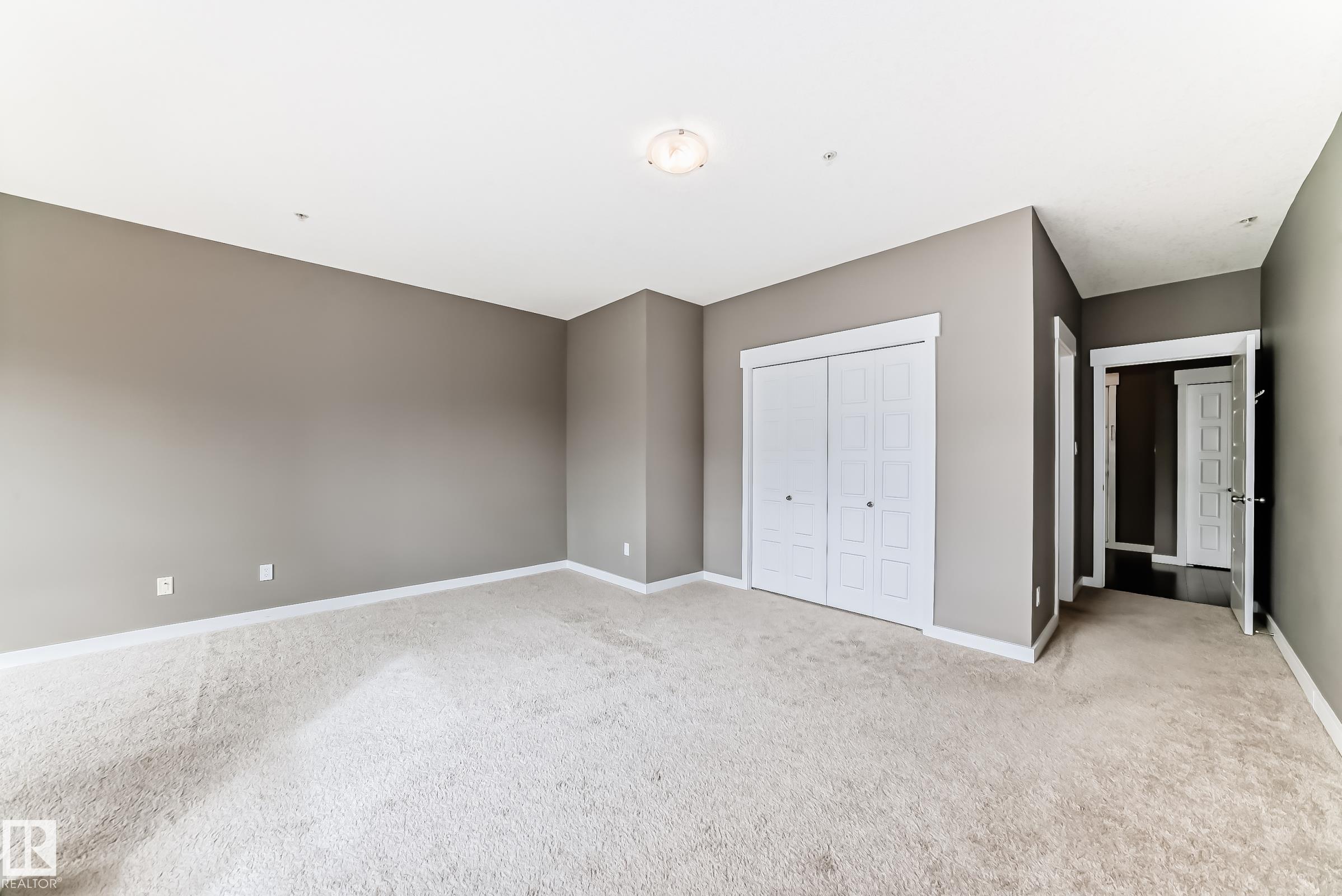 Photo 34 at 504 - 10518 113 Street NW, Queen Mary Park, Edmonton