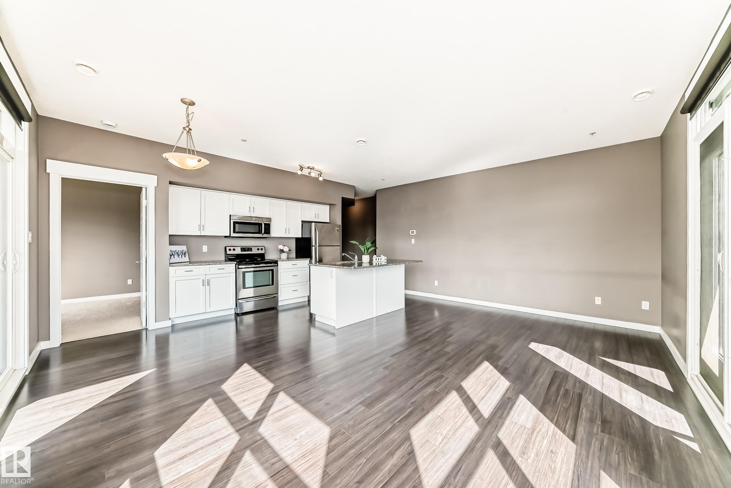 Photo 7 at 504 - 10518 113 Street NW, Queen Mary Park, Edmonton