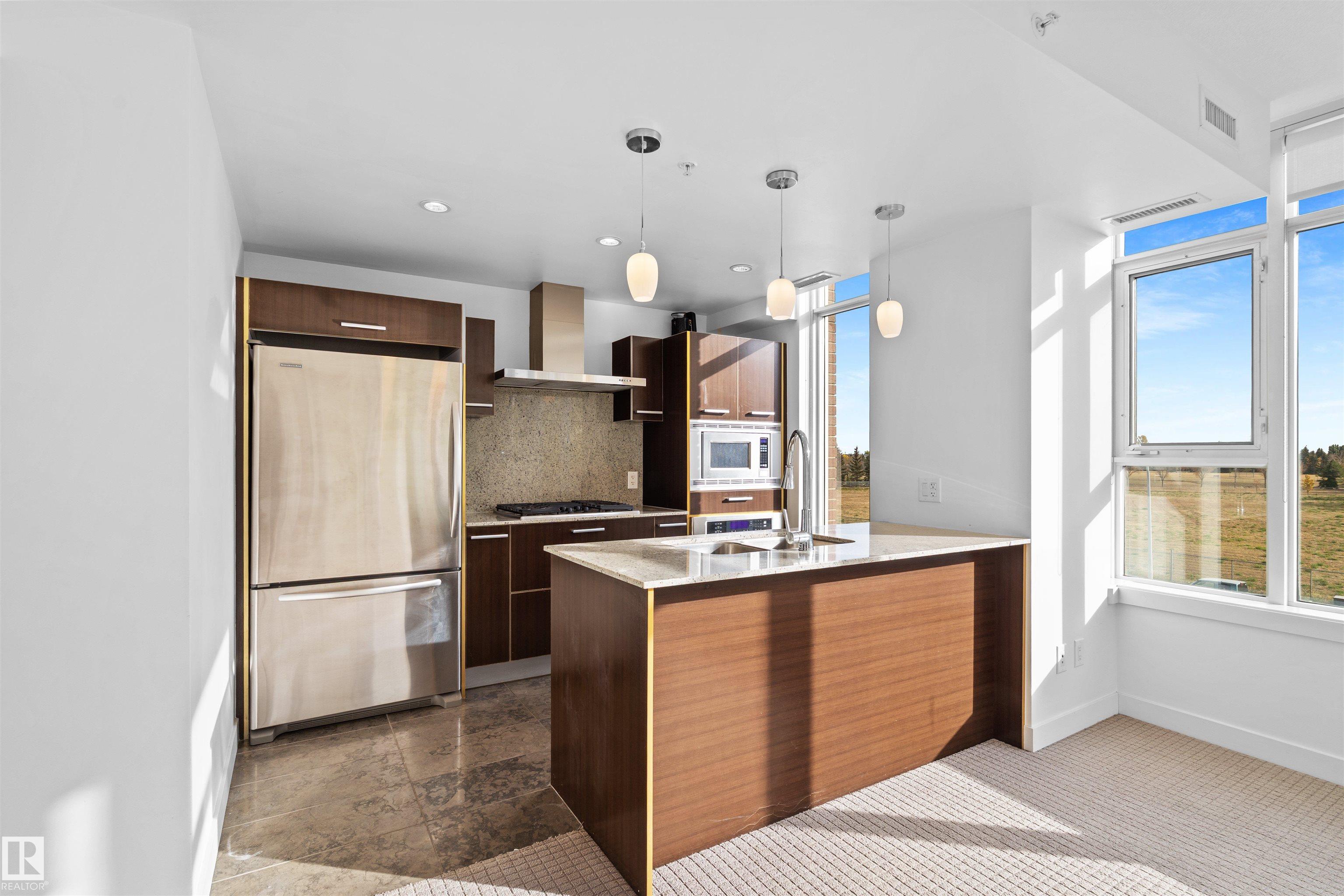 Photo 4 at 209 - 2606 109 Street NW, Ermineskin, Edmonton