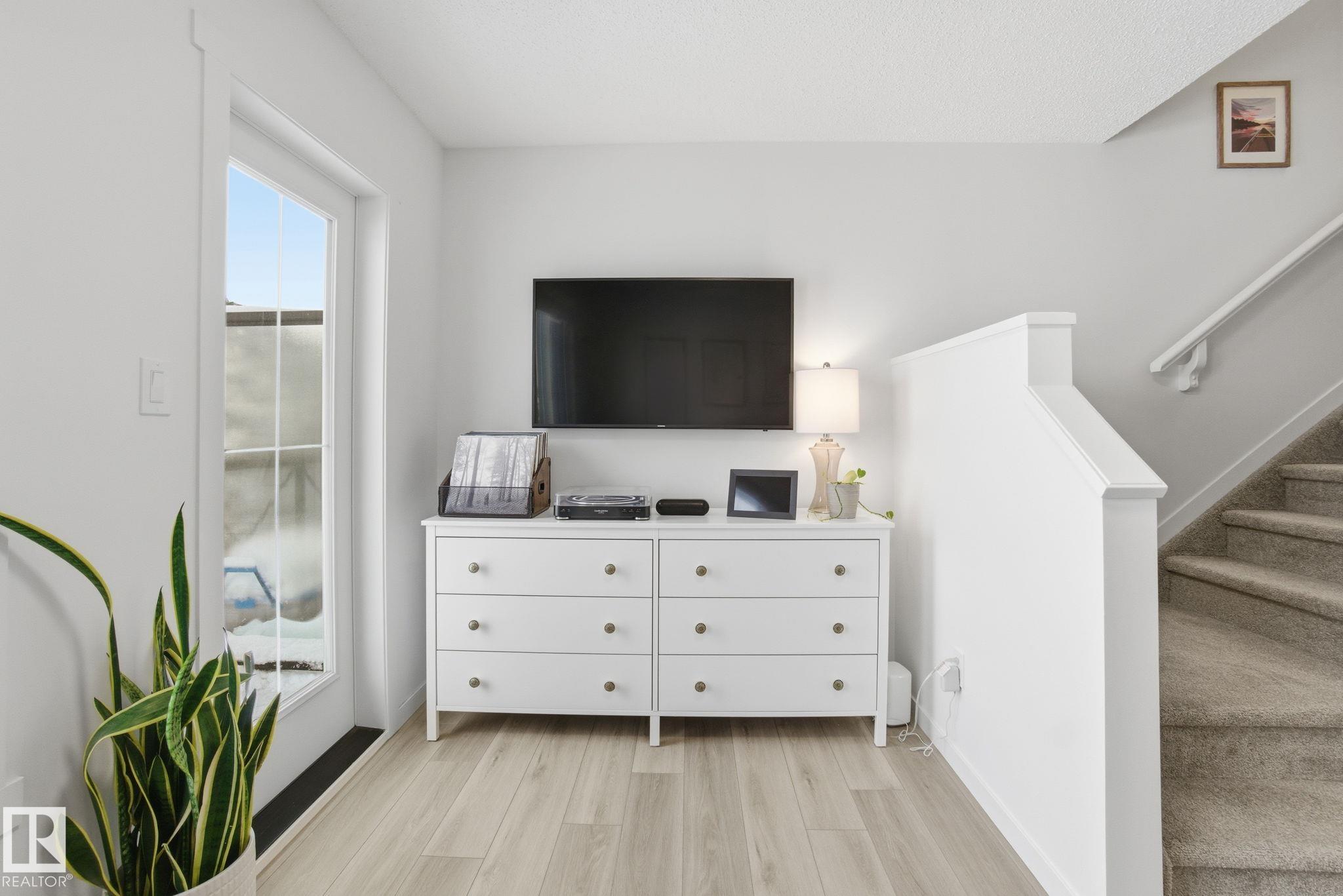 Photo 11 at 2826 192 Street NW, The Uplands, Edmonton