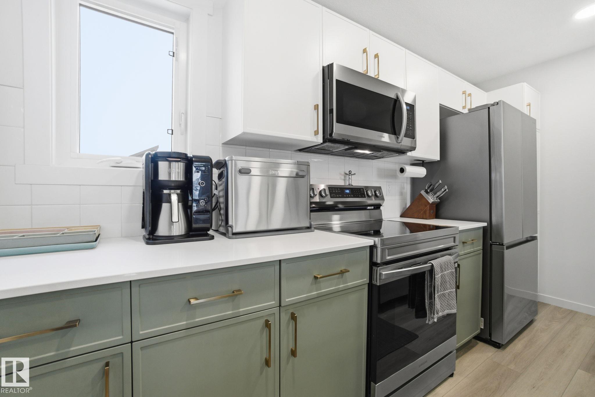 Photo 7 at 2826 192 Street NW, The Uplands, Edmonton