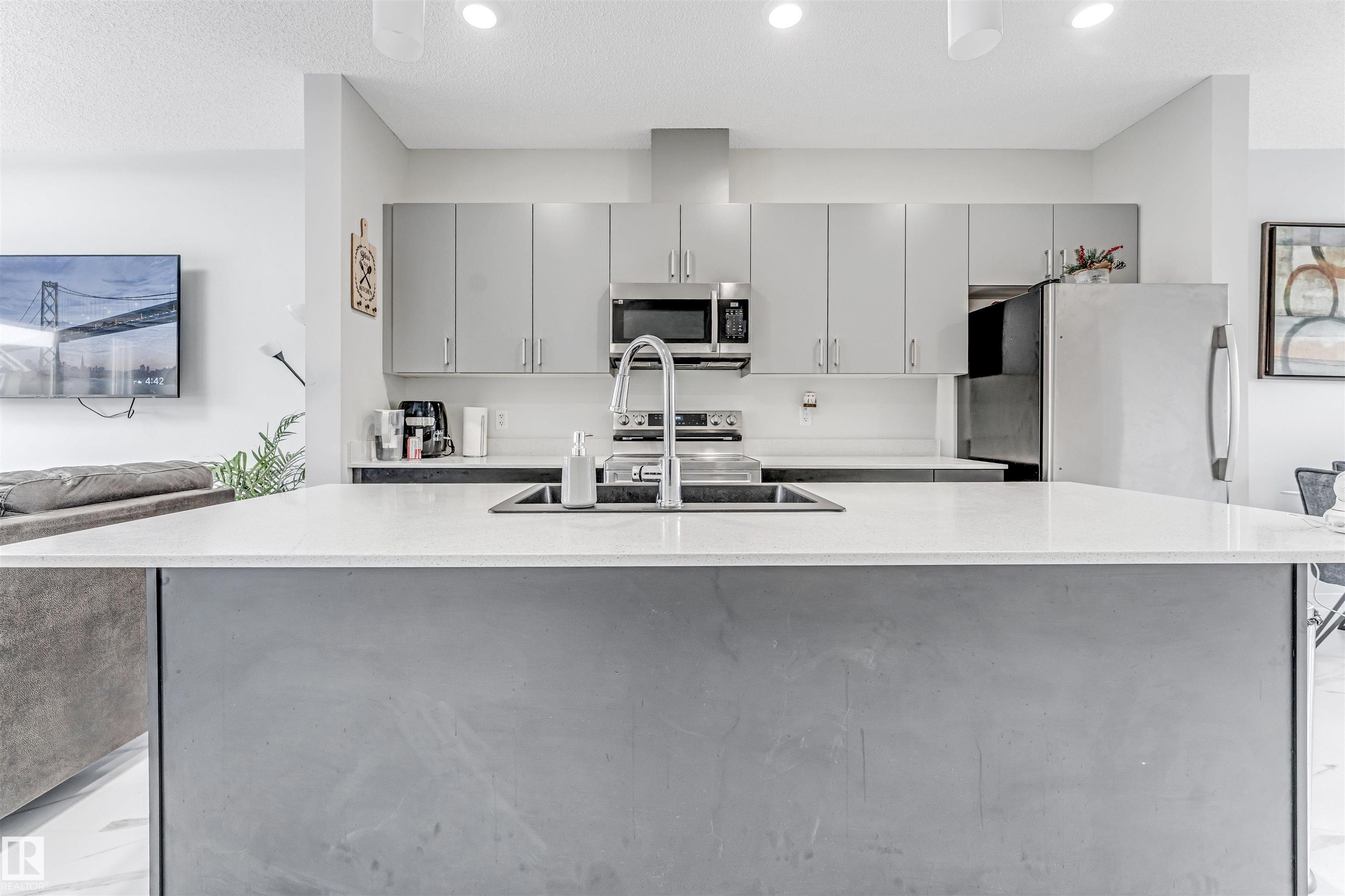 Photo 13 at 7118 46a Street, Le Reve, Beaumont