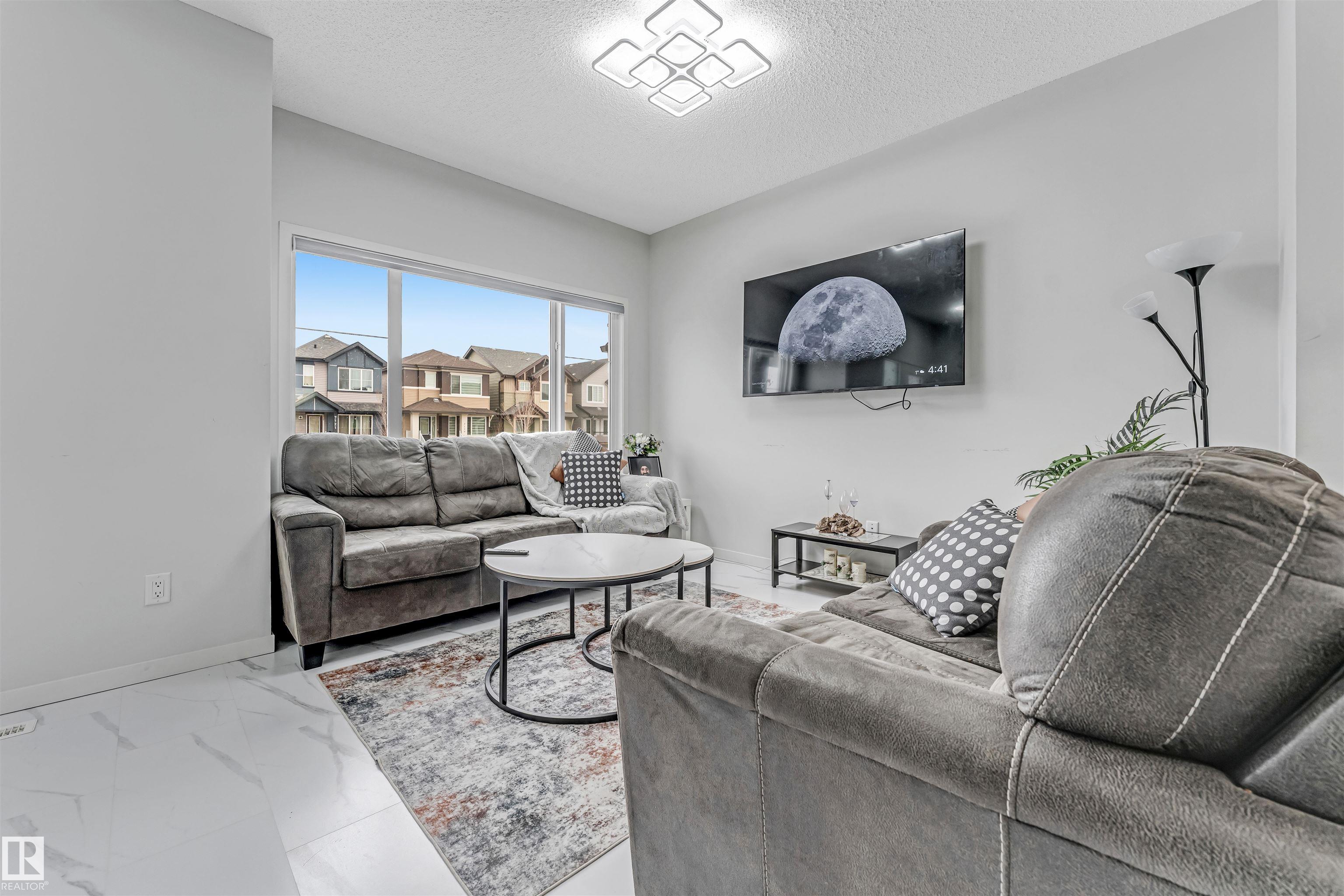 7118 46a Street, Le Reve, Beaumont