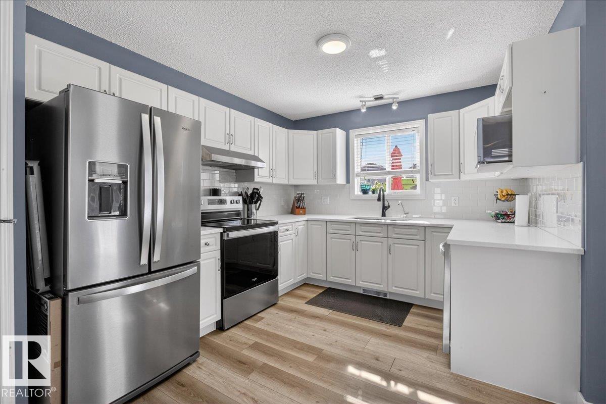 Photo 18 at 20219 54 Avenue NW, The Hamptons, Edmonton