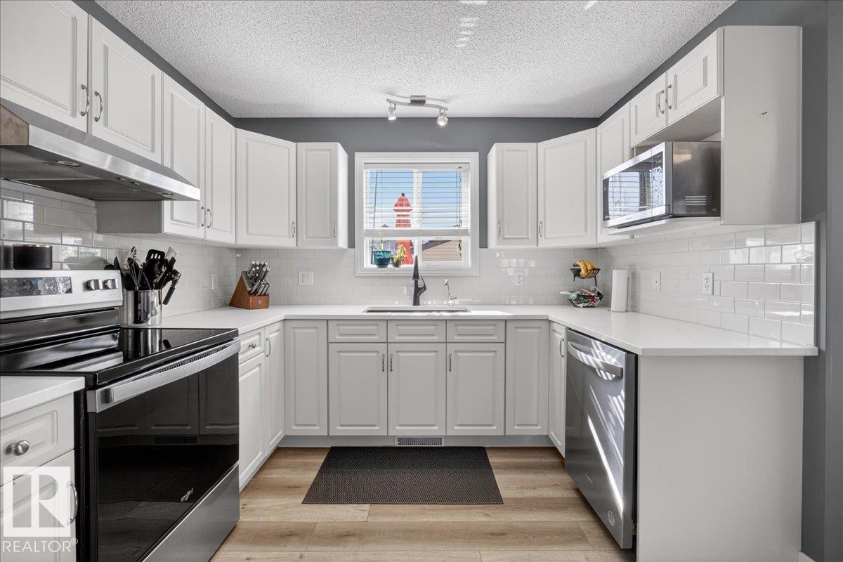 Photo 19 at 20219 54 Avenue NW, The Hamptons, Edmonton