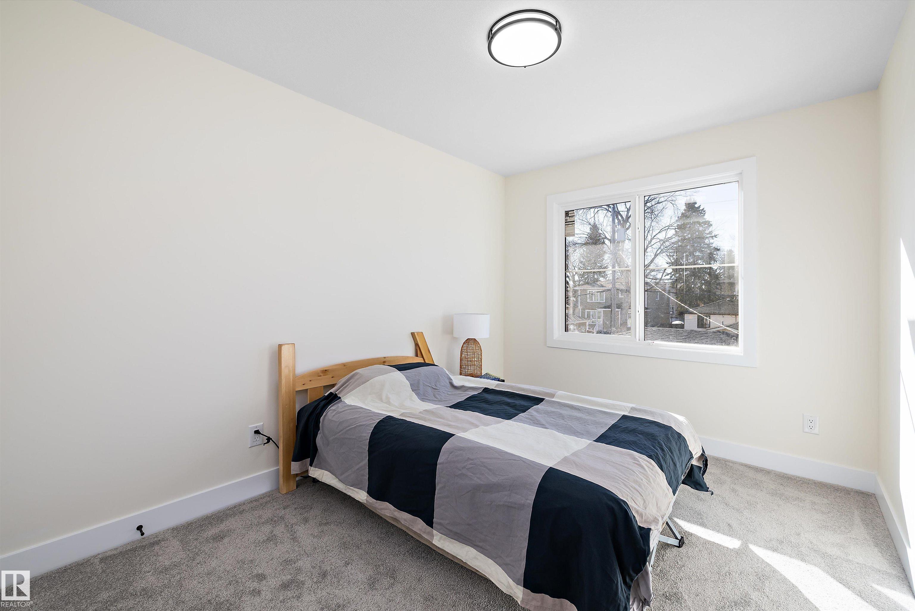 Photo 25 at 8321 81ave NW, King Edward Park, Edmonton