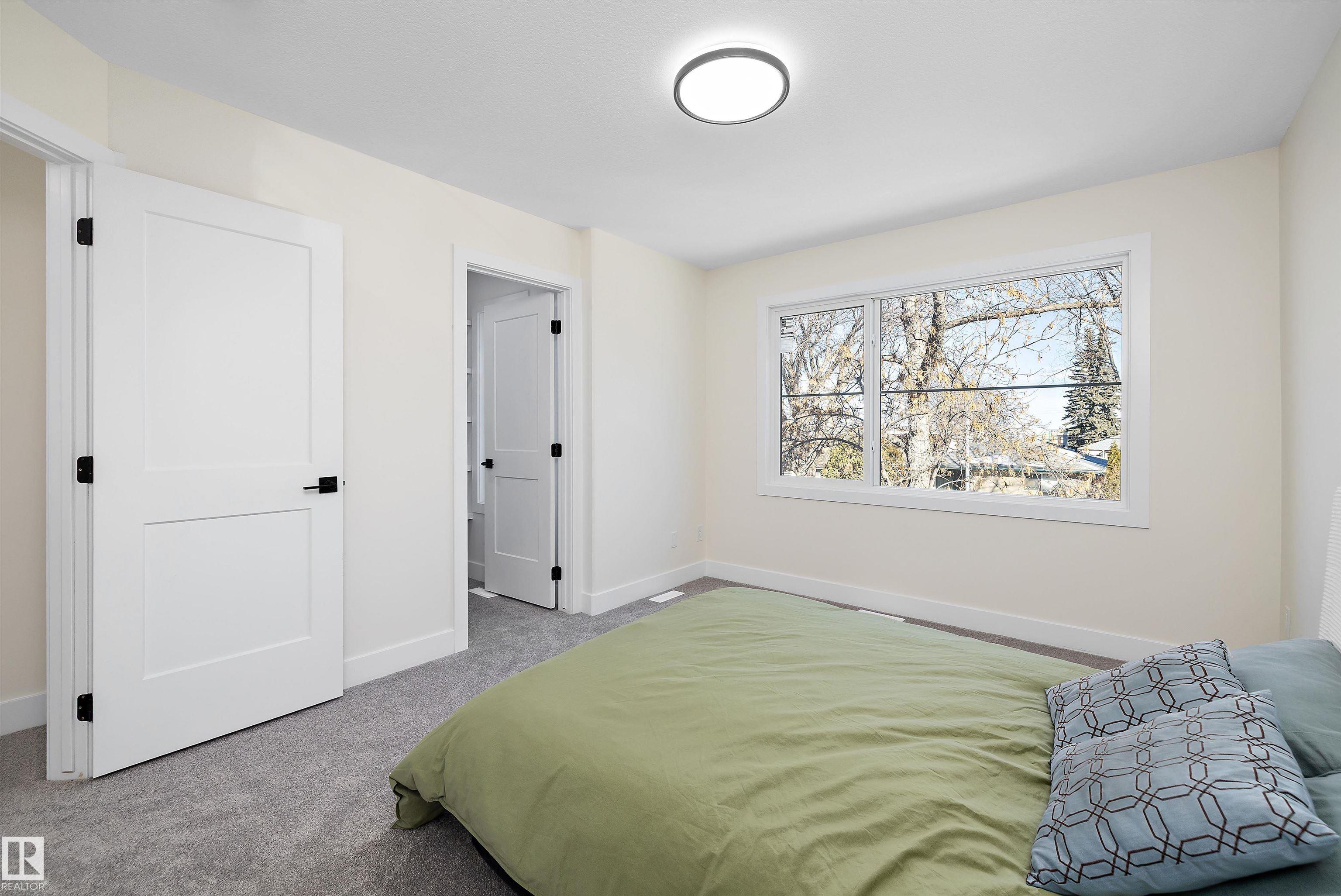 Photo 32 at 8321 81ave NW, King Edward Park, Edmonton