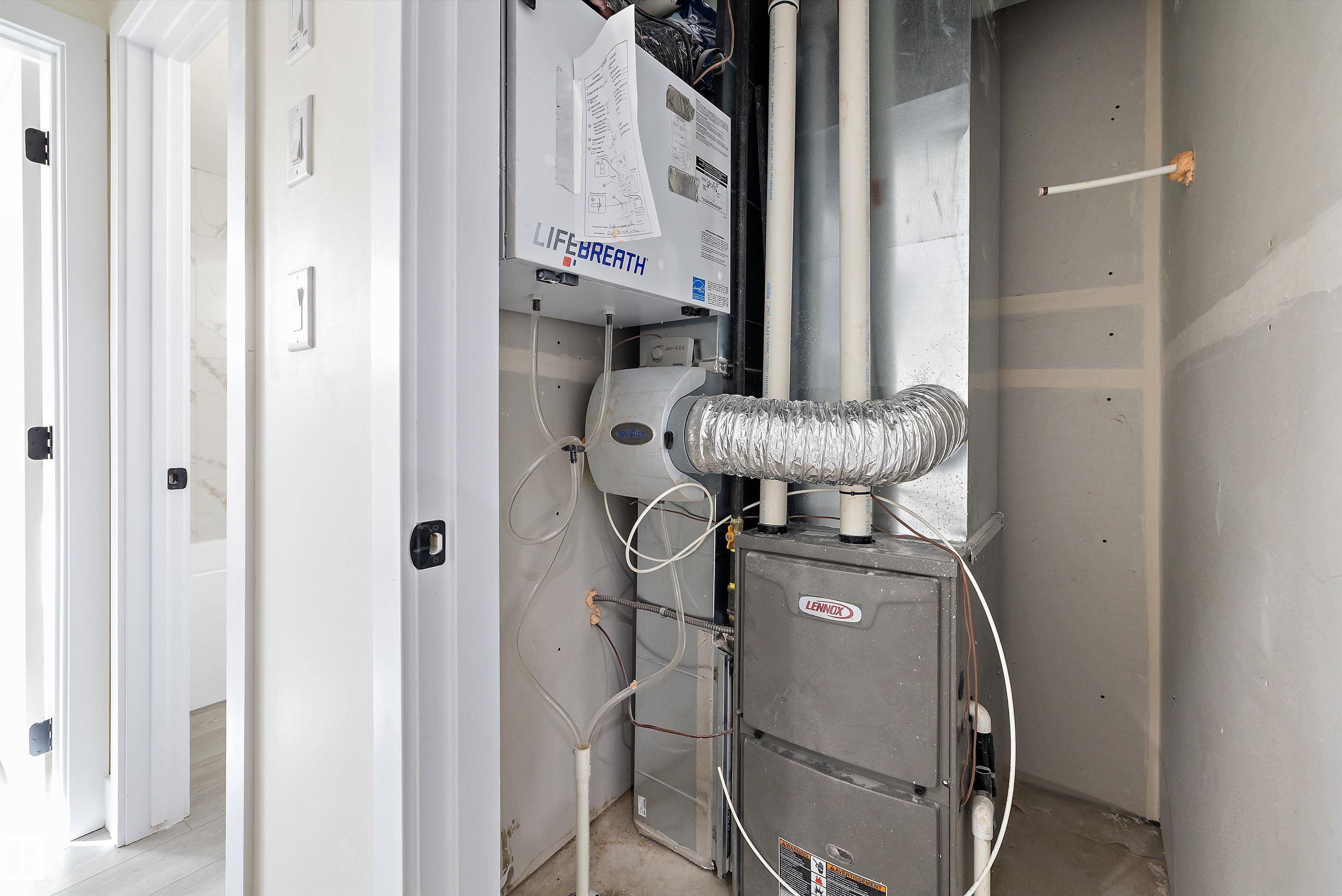 Photo 53 at 8321 81ave NW, King Edward Park, Edmonton